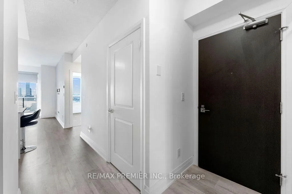 Photo 2 of Unit 1807, 3600 Highway 7, Vaughan, Vaughan Corporate Centre — HOMEH