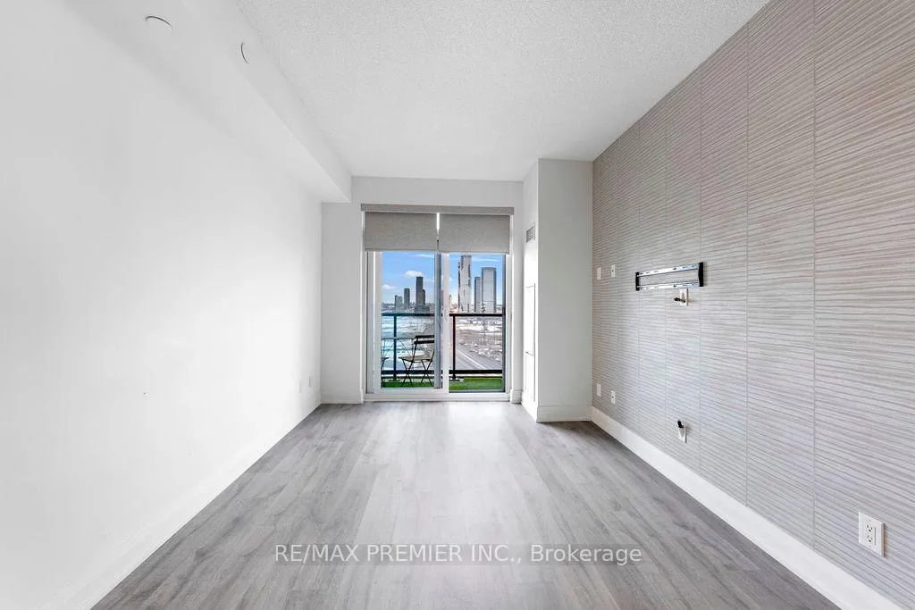 Photo 6 of Unit 1807, 3600 Highway 7, Vaughan, Vaughan Corporate Centre — HOMEH