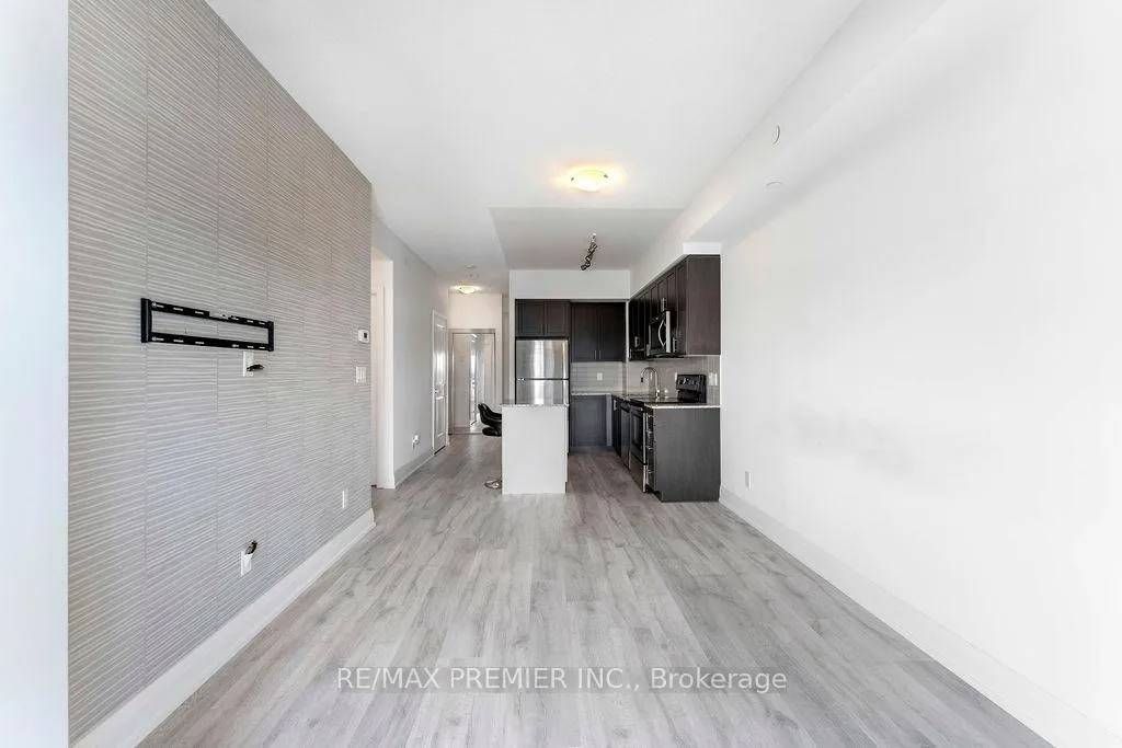 Photo 8 of Unit 1807, 3600 Highway 7, Vaughan, Vaughan Corporate Centre — HOMEH