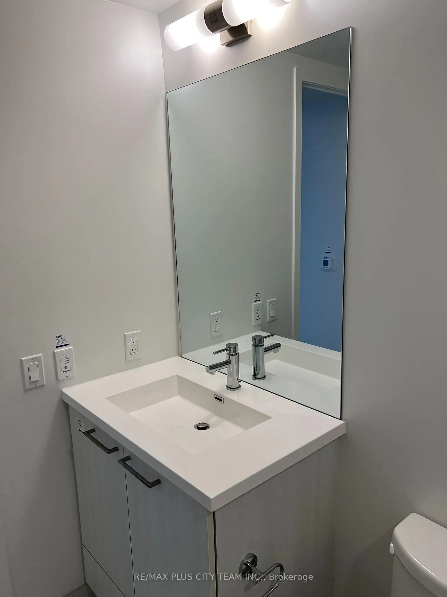 Photo 8 of Unit 1801, 195 Commerce Street, Vaughan, Vaughan Corporate Centre — HOMEH