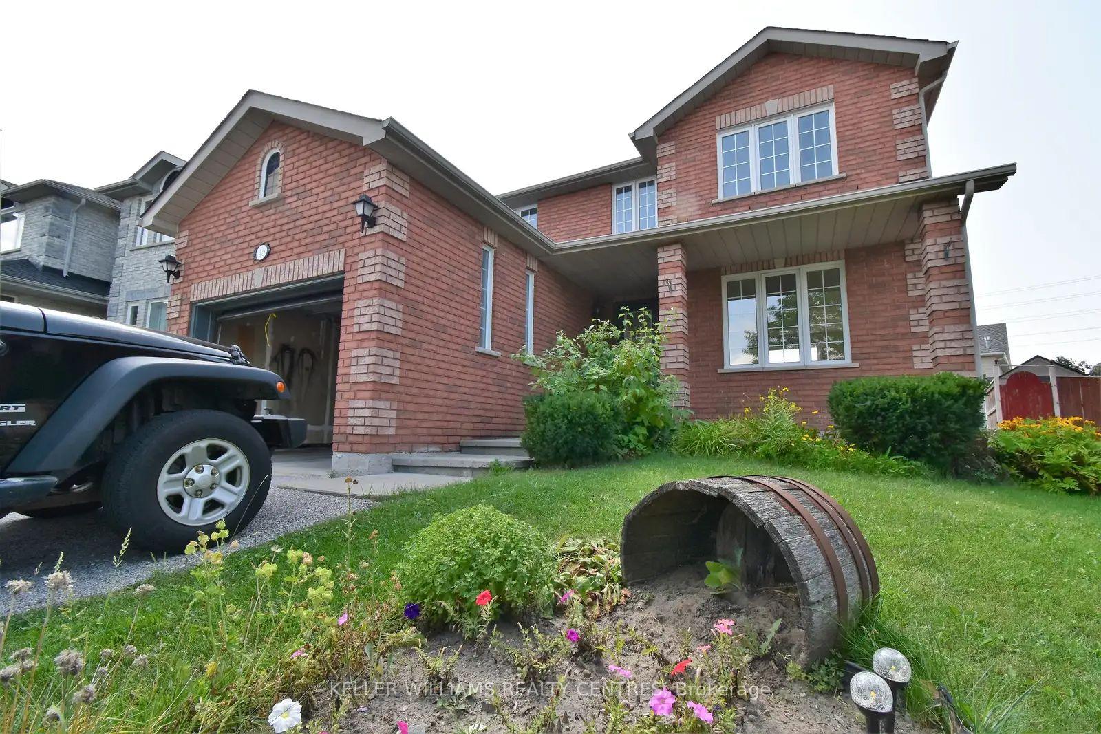Front of Unit Lower, 46 Birchwood Drive