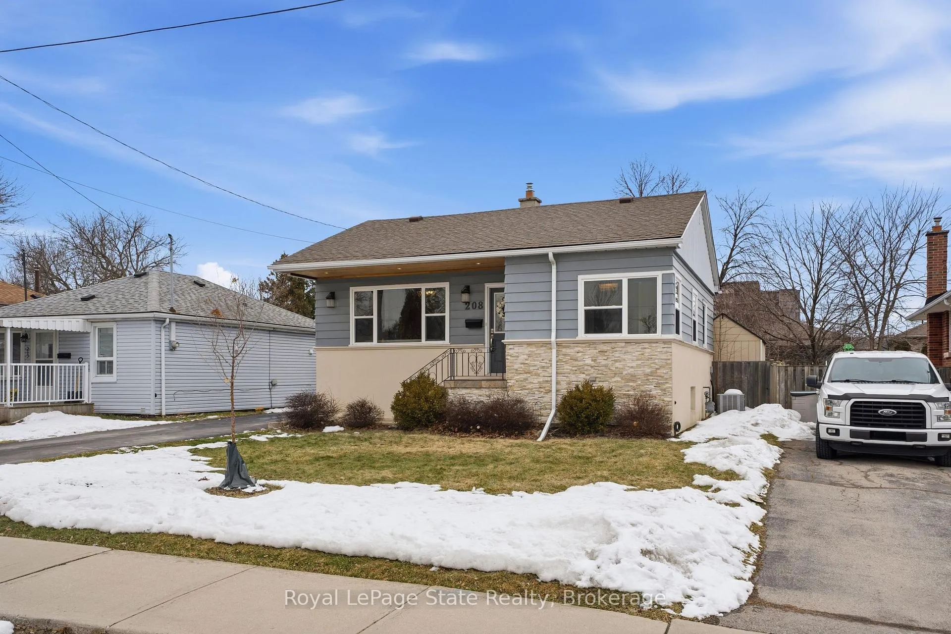 Photo 4 of 208 East 44th Street, Hamilton, Hampton Heights — HOMEH