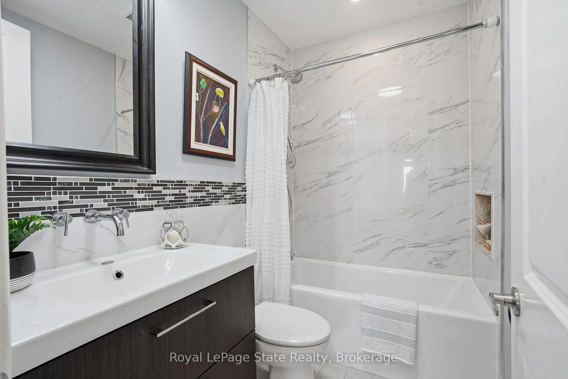Photo 18 of 208 East 44th Street, Hamilton, Hampton Heights — HOMEH