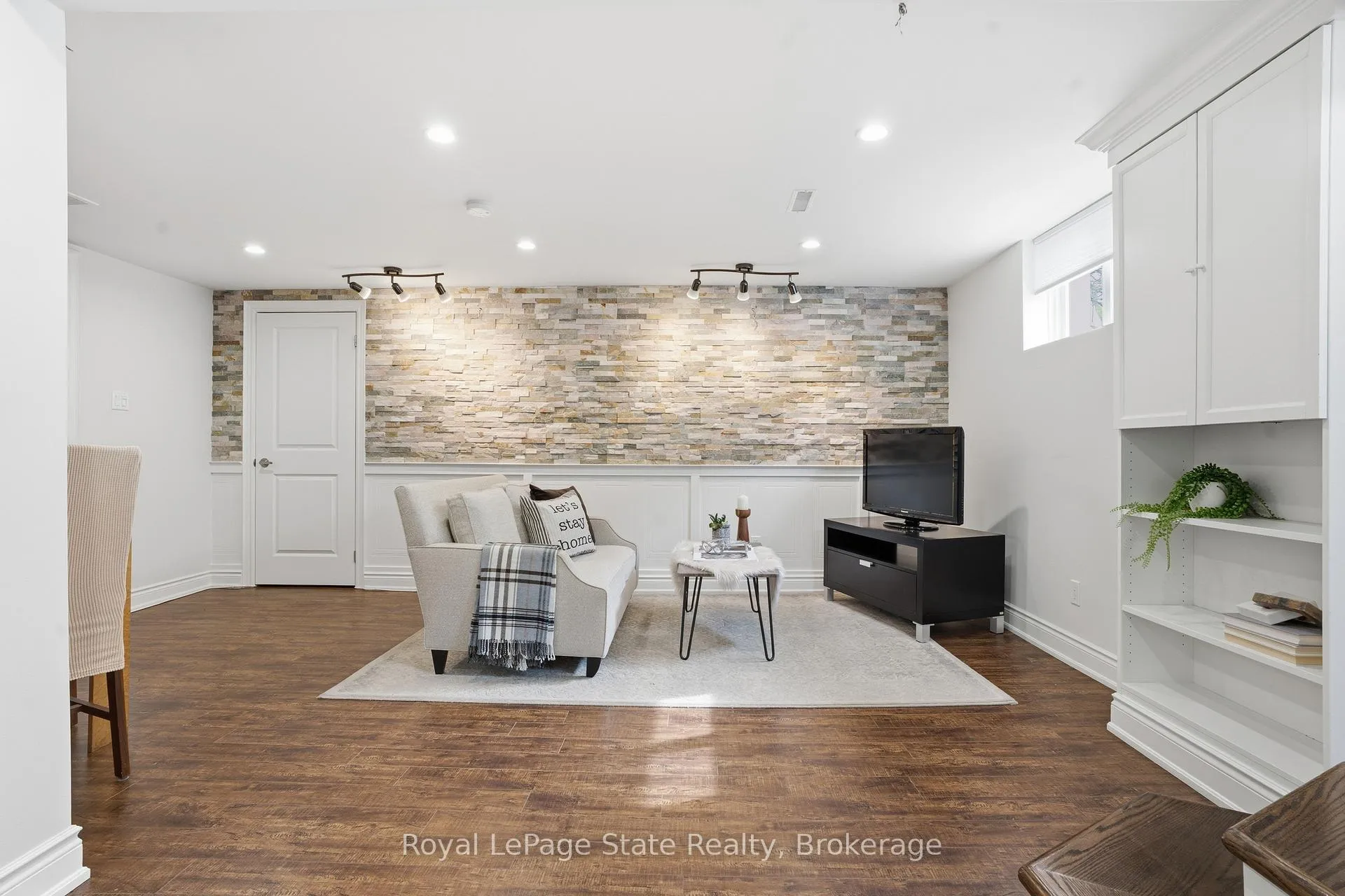 Photo 20 of 208 East 44th Street, Hamilton, Hampton Heights — HOMEH