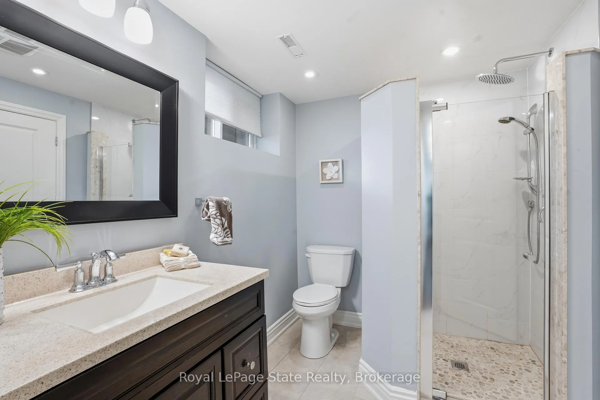 Photo 26 of 208 East 44th Street, Hamilton, Hampton Heights — HOMEH