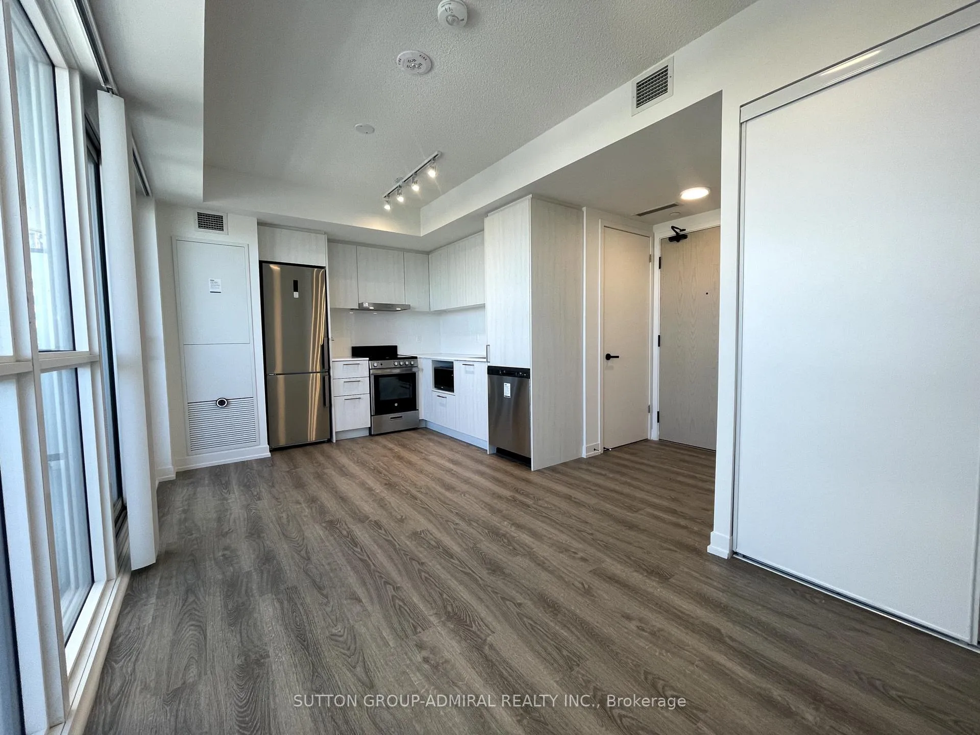 Photo 10 of Unit 1512, 195 Commerce Street, Vaughan, Vaughan Corporate Centre — HOMEH