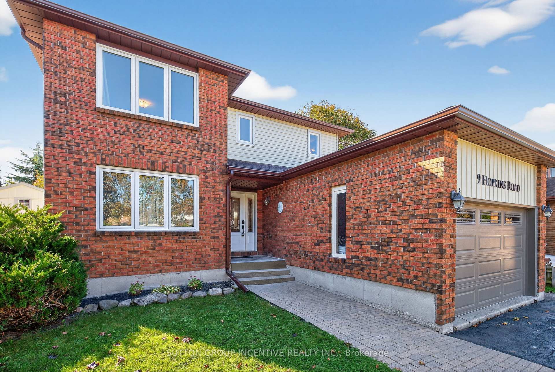 Photo 3 of 9 Hopkins Road, Barrie, Grove East — HOMEH