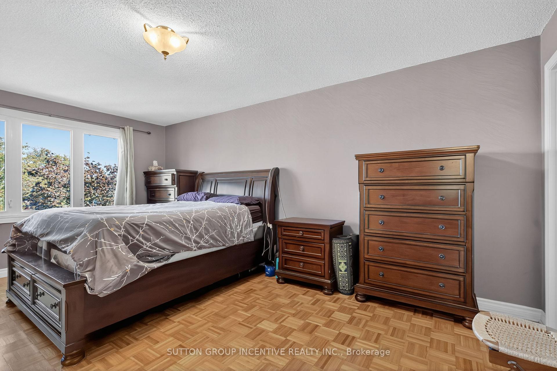 Photo 13 of 9 Hopkins Road, Barrie, Grove East — HOMEH