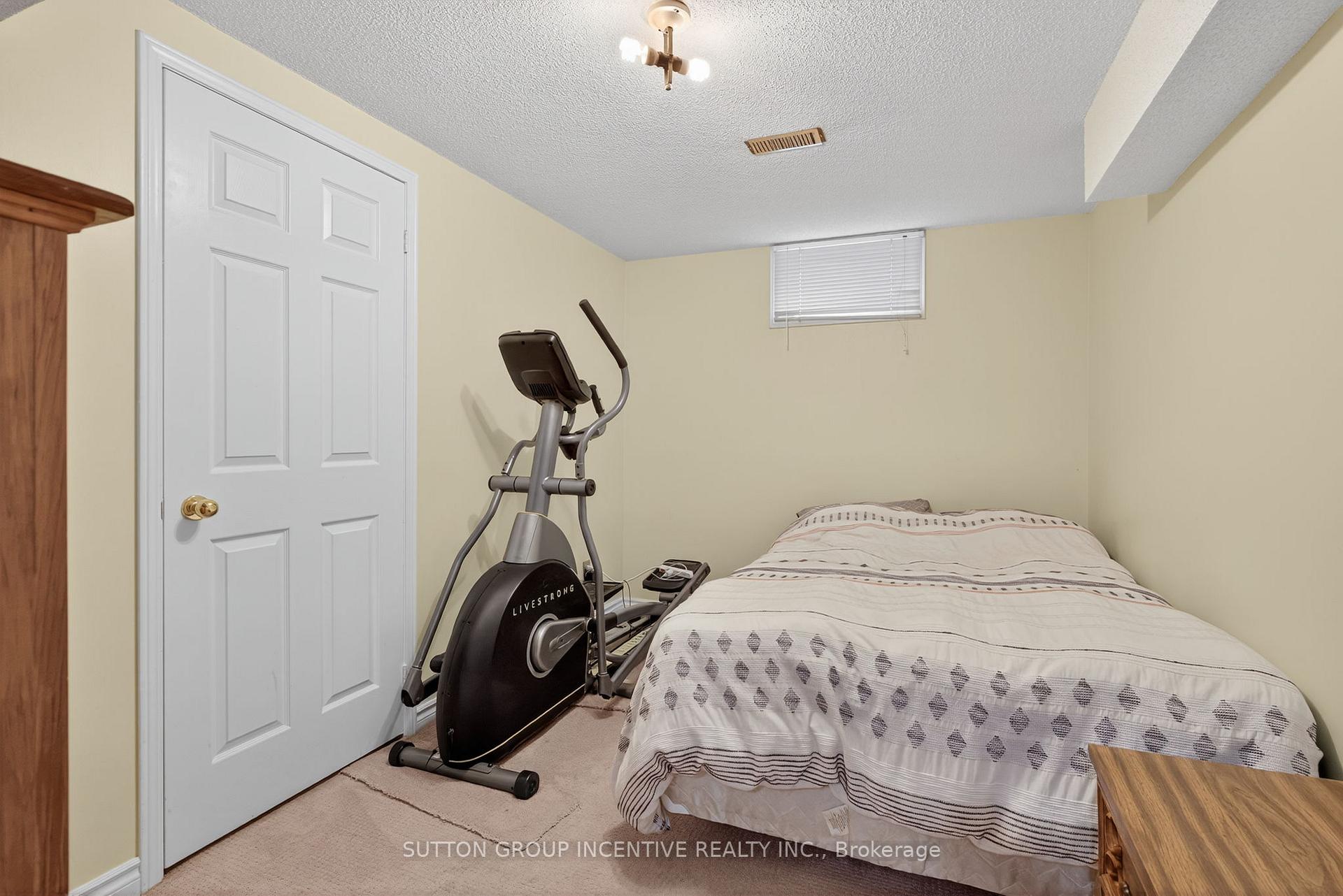 Photo 23 of 9 Hopkins Road, Barrie, Grove East — HOMEH
