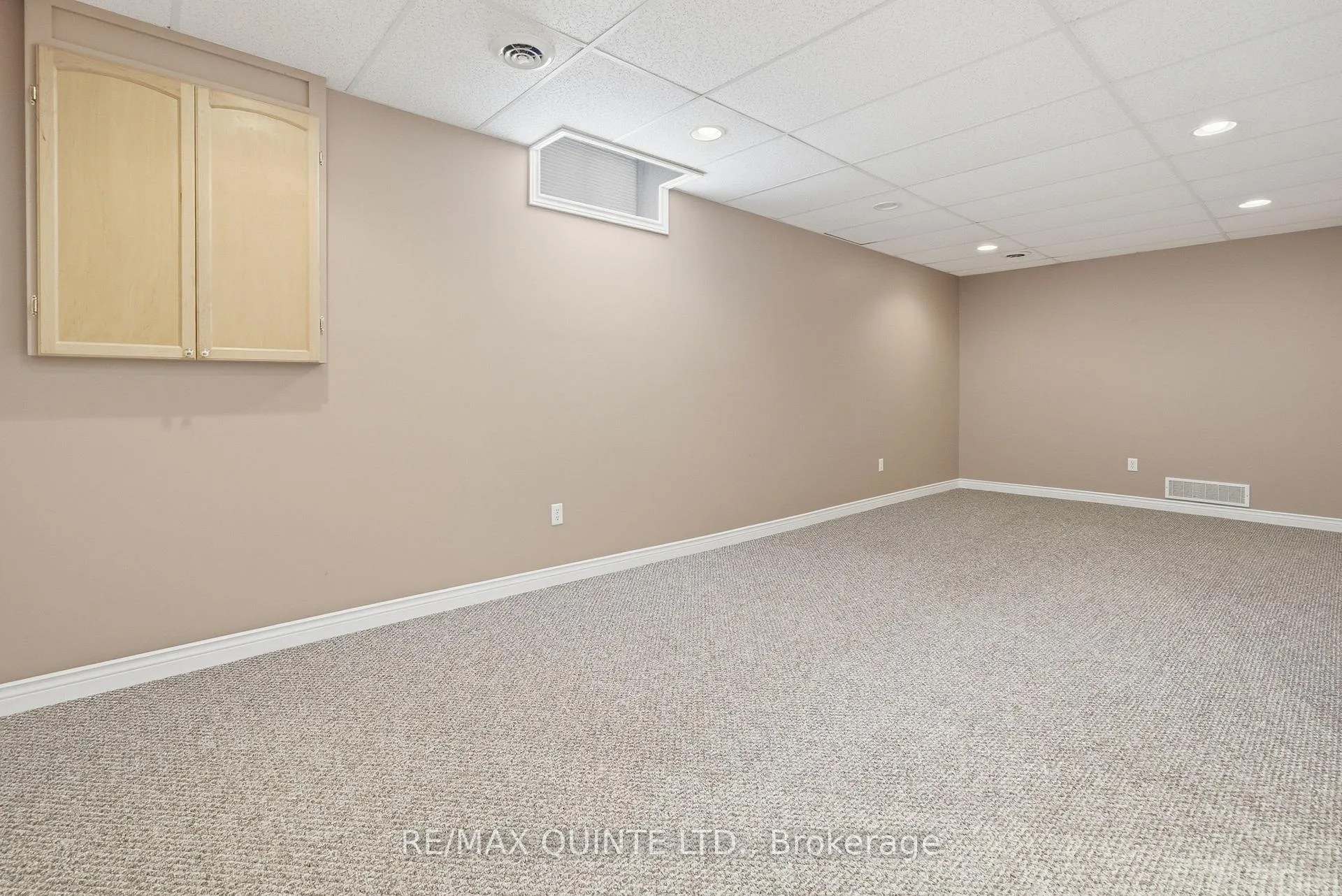 Photo 26 of 32 Bongard Crescent, Belleville, Belleville Ward — HOMEH
