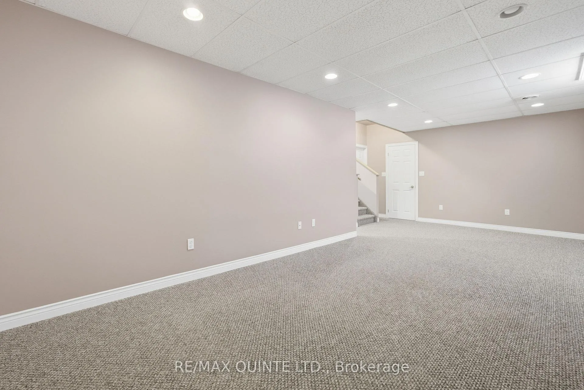Photo 27 of 32 Bongard Crescent, Belleville, Belleville Ward — HOMEH