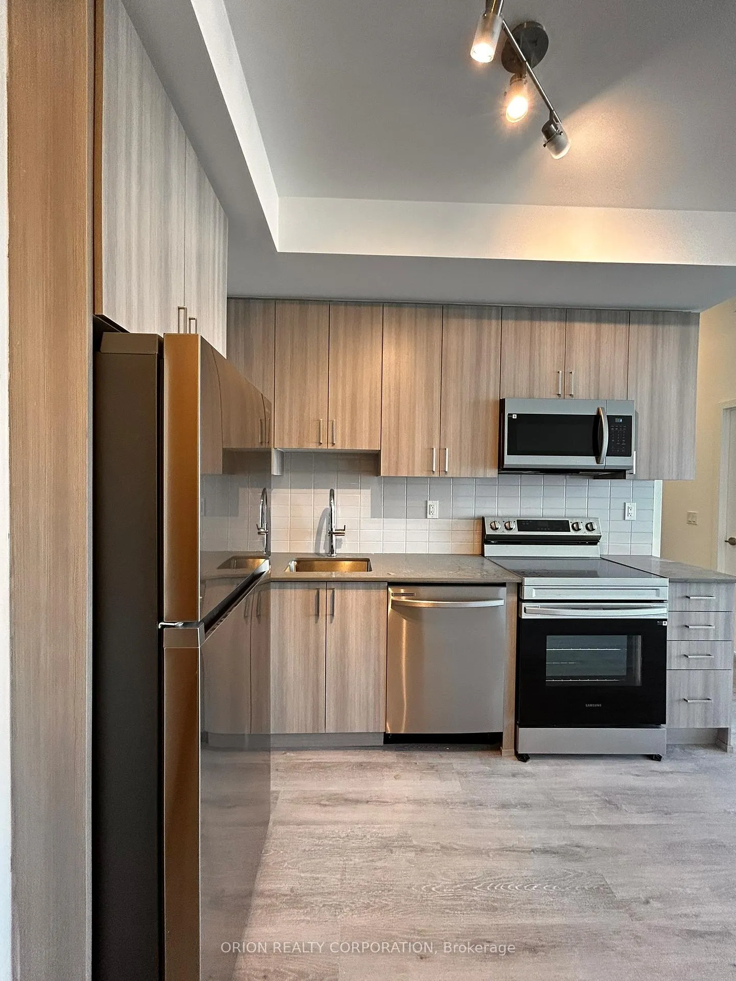 Photo 1 of Unit 2905, 1435 Celebration Drive, Pickering, Bay Ridges — HOMEH