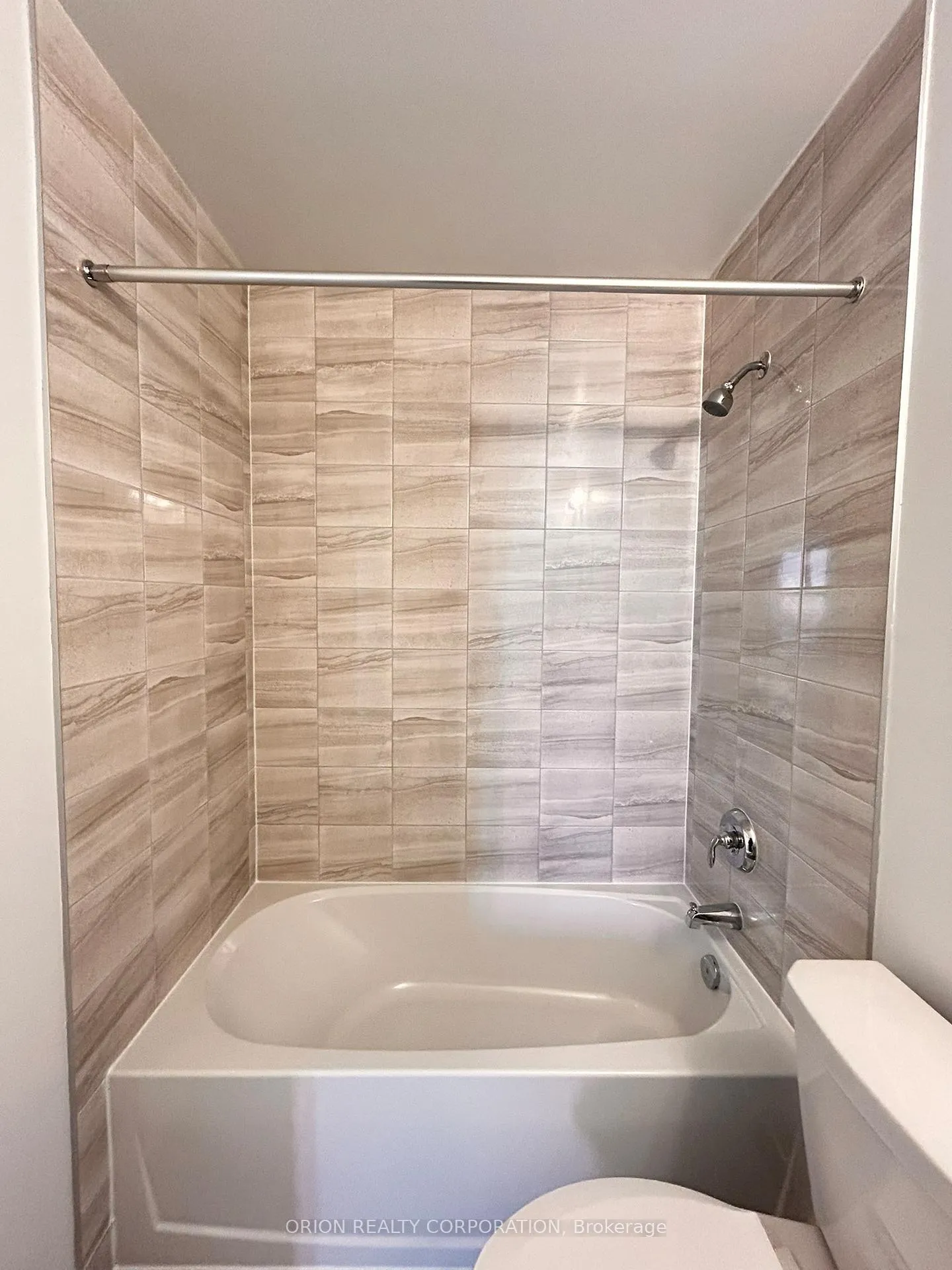 Photo 13 of Unit 2905, 1435 Celebration Drive, Pickering, Bay Ridges — HOMEH