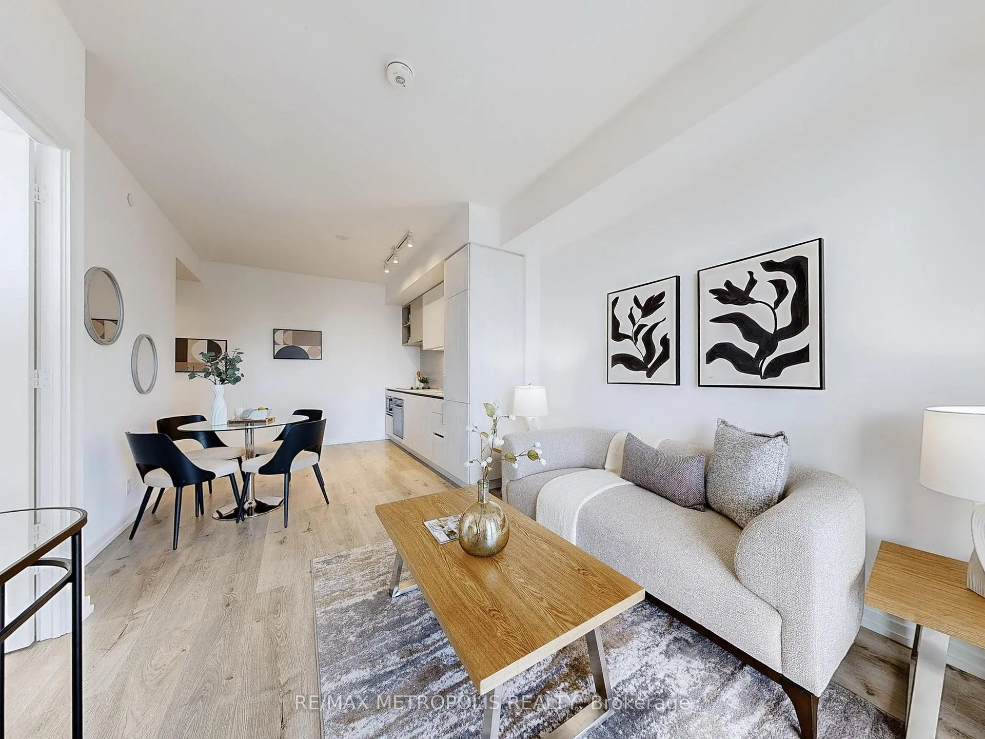 Photo 10 of Unit 4211, 7890 Jane Street, Vaughan, Concord — HOMEH