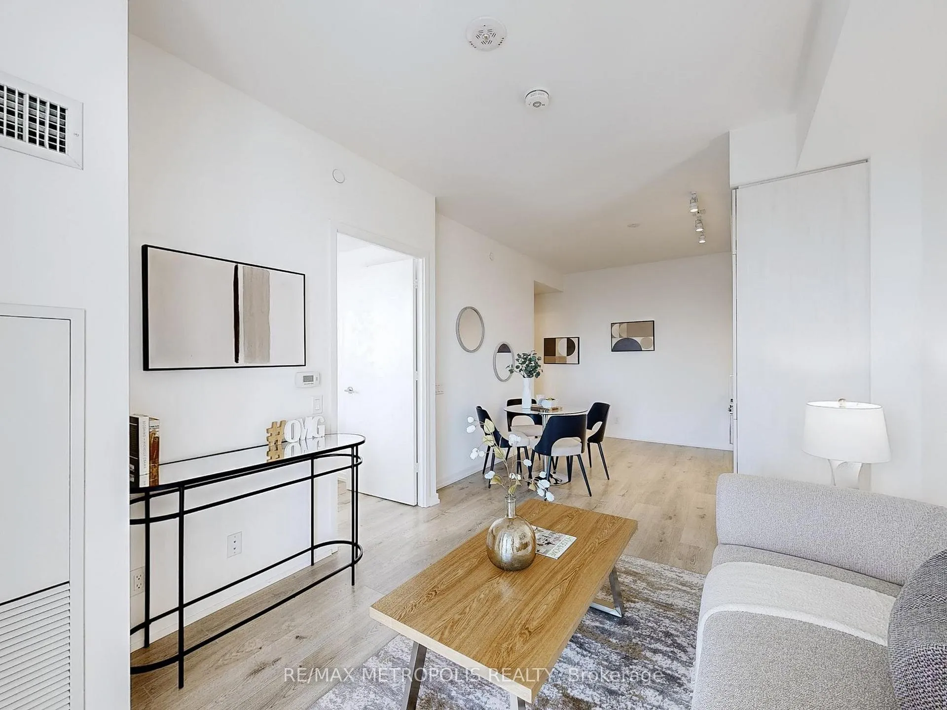 Photo 11 of Unit 4211, 7890 Jane Street, Vaughan, Concord — HOMEH
