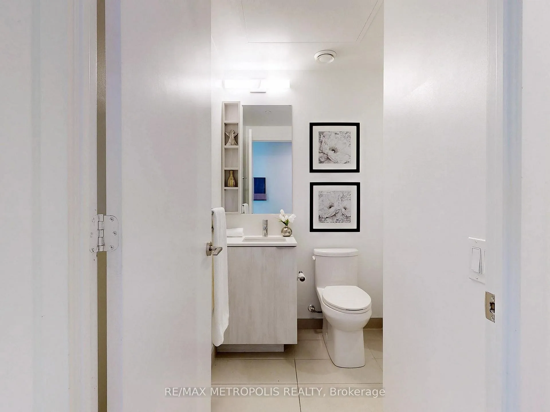 Photo 20 of Unit 4211, 7890 Jane Street, Vaughan, Concord — HOMEH