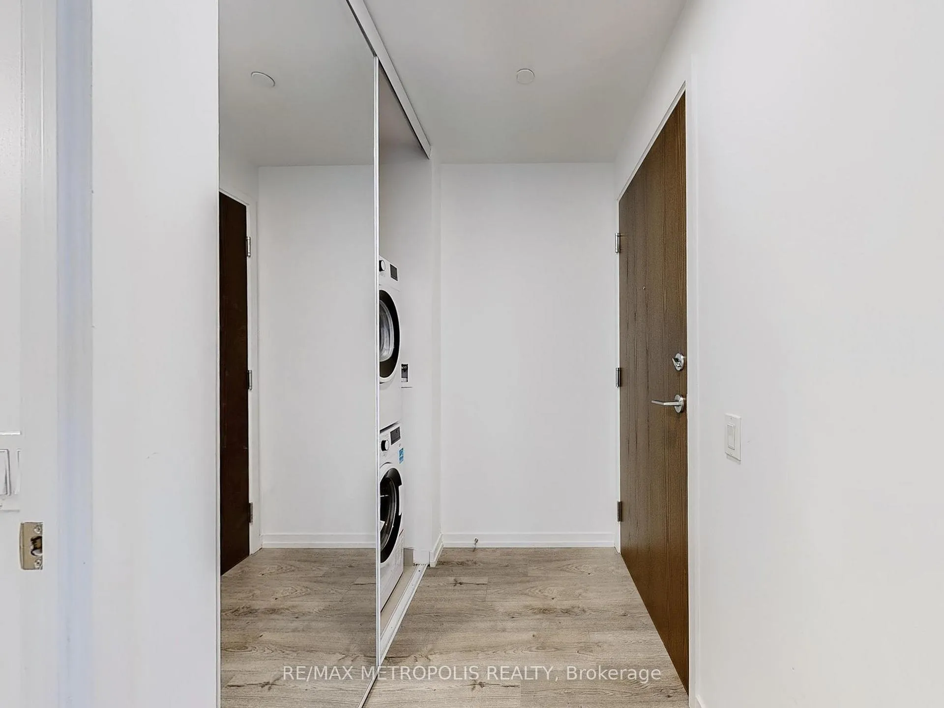 Photo 22 of Unit 4211, 7890 Jane Street, Vaughan, Concord — HOMEH