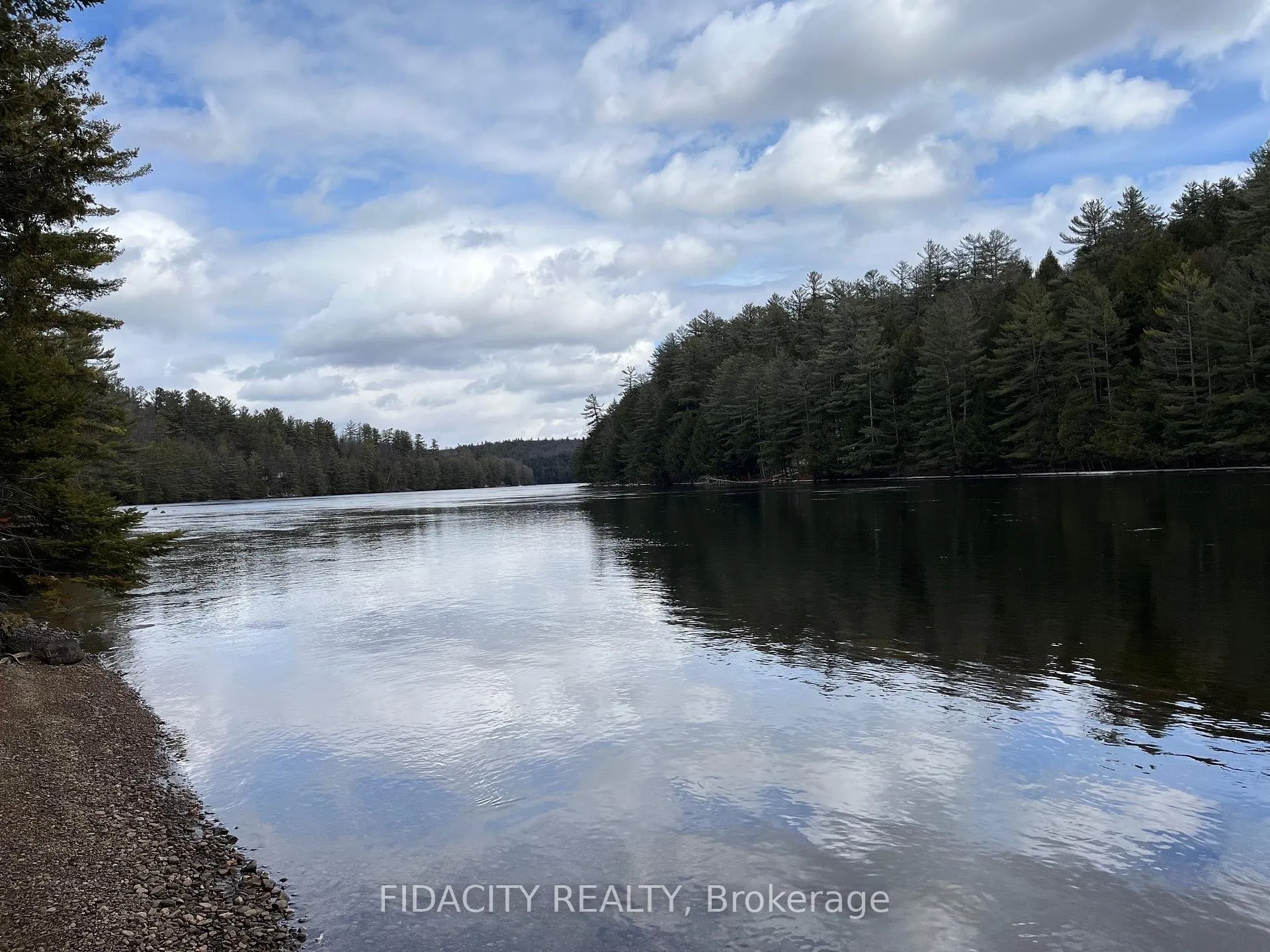 Photo 7 of 186 Fleming Drive, Greater Madawaska — HOMEH
