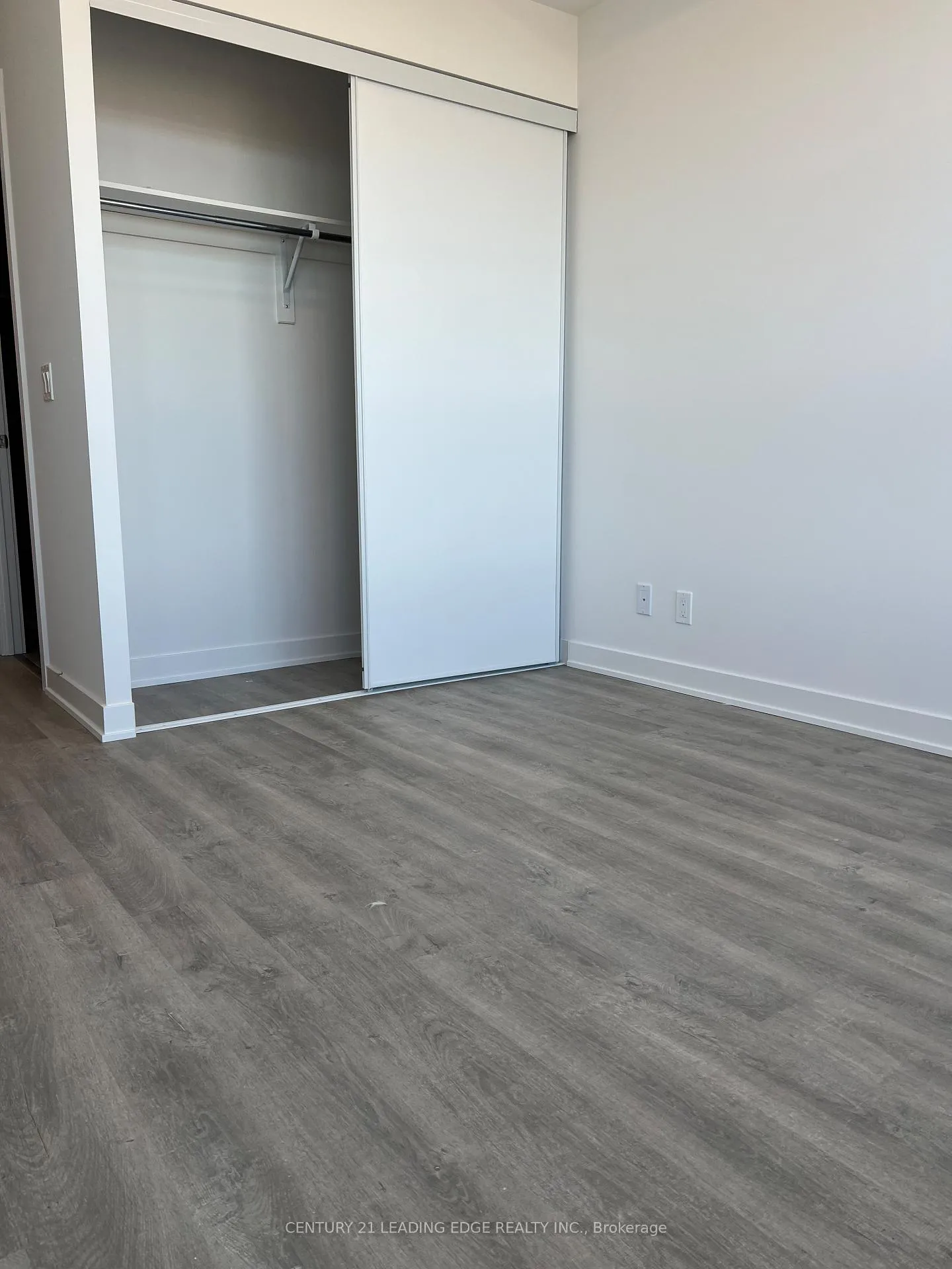 Photo 7 of Unit 1809, 50 Upper Mall Way, Vaughan, Brownridge — HOMEH