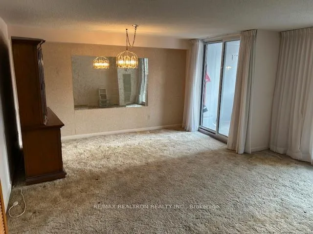 Photo 5 of Unit 206, 60 Inverlochy Boulevard, Markham, Royal Orchard — HOMEH
