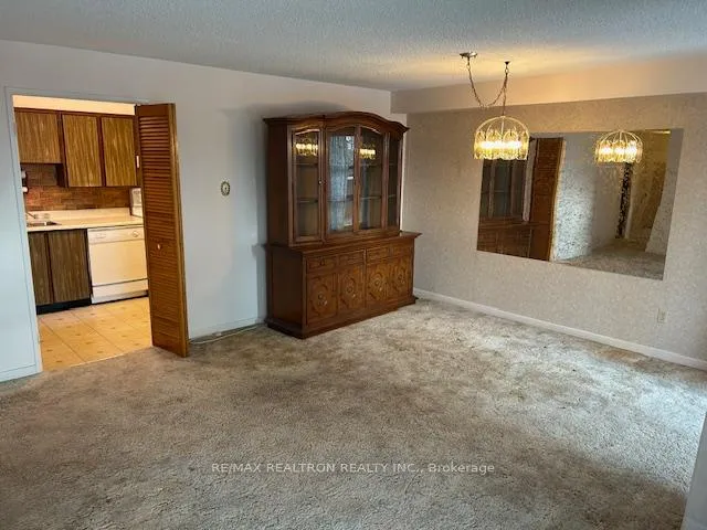 Photo 7 of Unit 206, 60 Inverlochy Boulevard, Markham, Royal Orchard — HOMEH
