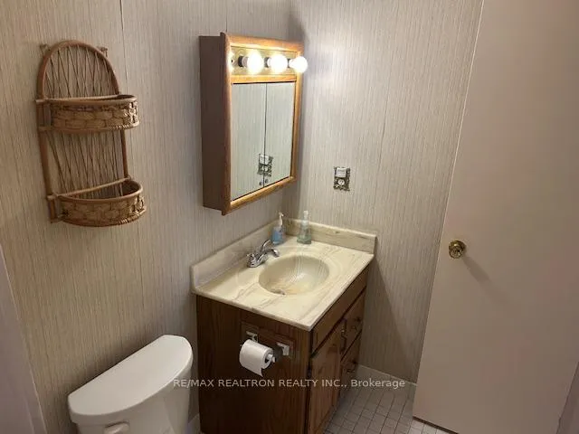 Photo 10 of Unit 206, 60 Inverlochy Boulevard, Markham, Royal Orchard — HOMEH