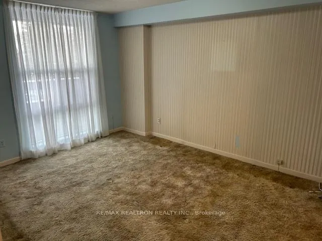 Photo 12 of Unit 206, 60 Inverlochy Boulevard, Markham, Royal Orchard — HOMEH