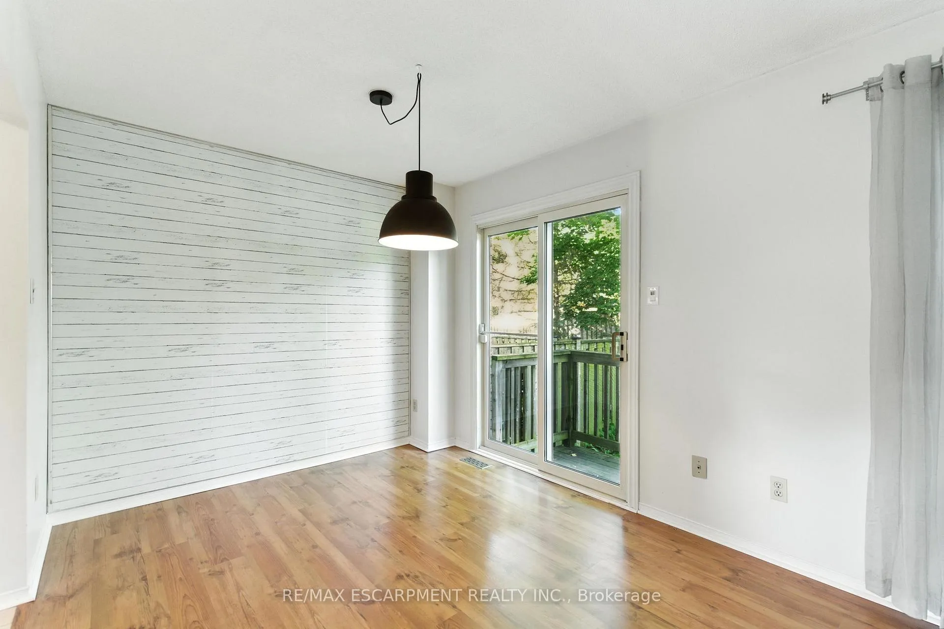Photo 8 of Unit 18, 79 Braeheid Avenue, Hamilton, Waterdown — HOMEH