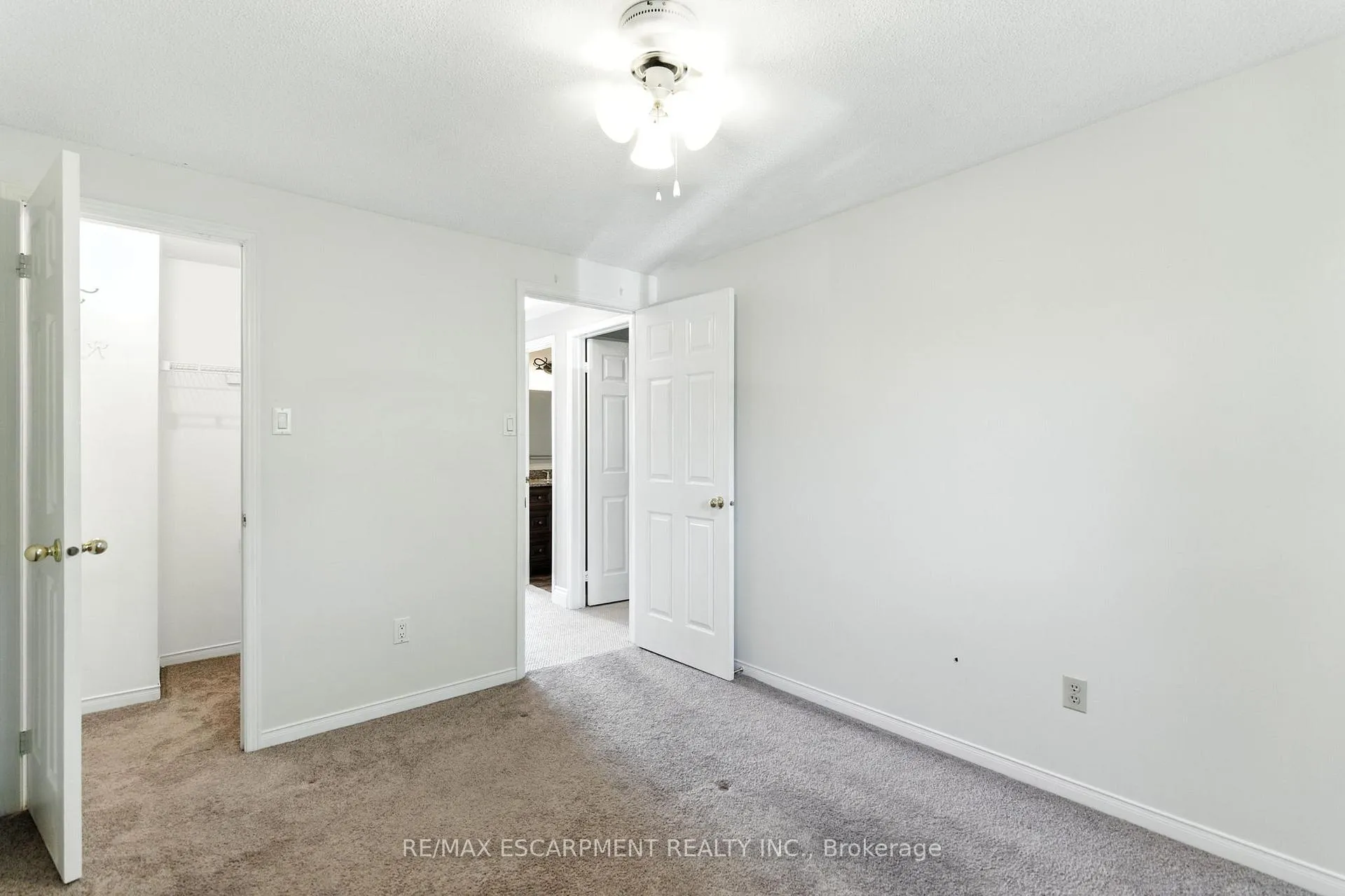 Photo 20 of Unit 18, 79 Braeheid Avenue, Hamilton, Waterdown — HOMEH