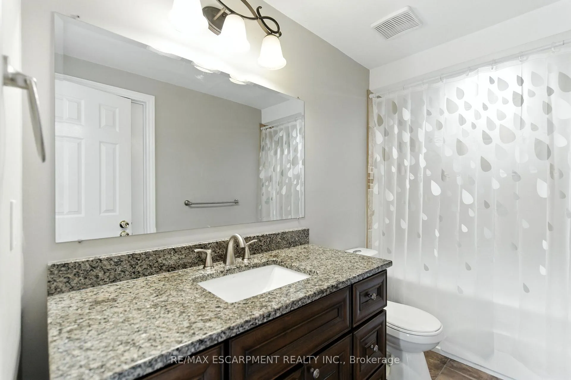 Photo 21 of Unit 18, 79 Braeheid Avenue, Hamilton, Waterdown — HOMEH