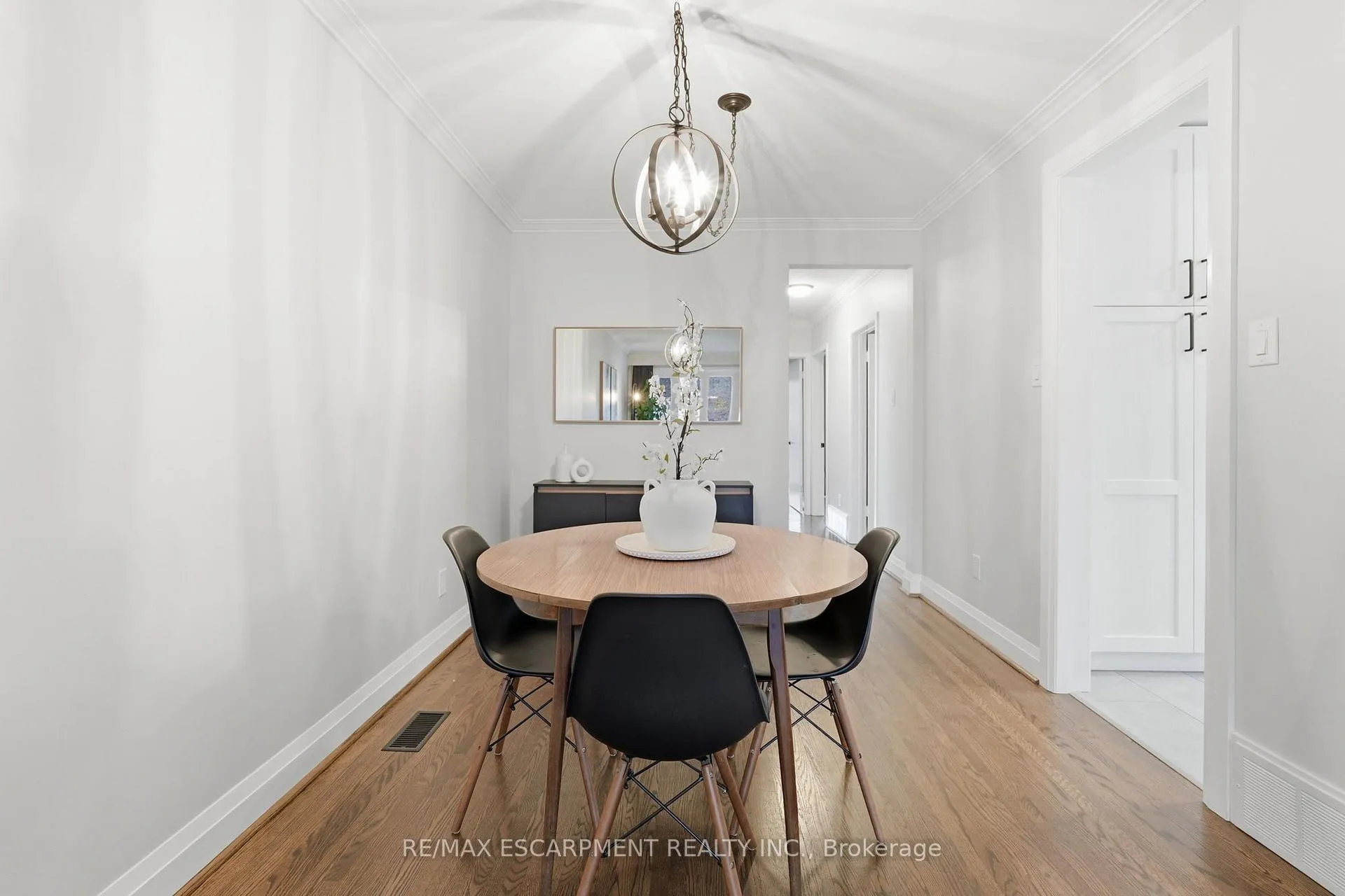 Photo 19 of 4487 Bennett Road, Burlington, Shoreacres — HOMEH