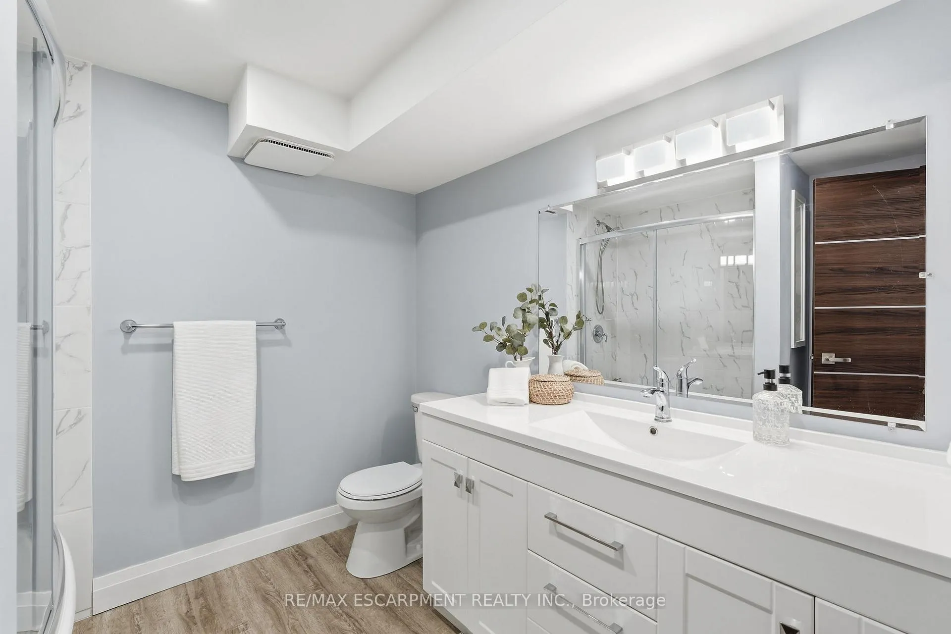 Photo 37 of 4487 Bennett Road, Burlington, Shoreacres — HOMEH