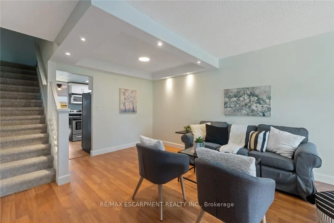 Photo 8 of Unit 10, 8646 Willoughby Drive, Niagara Falls, Chippawa — HOMEH