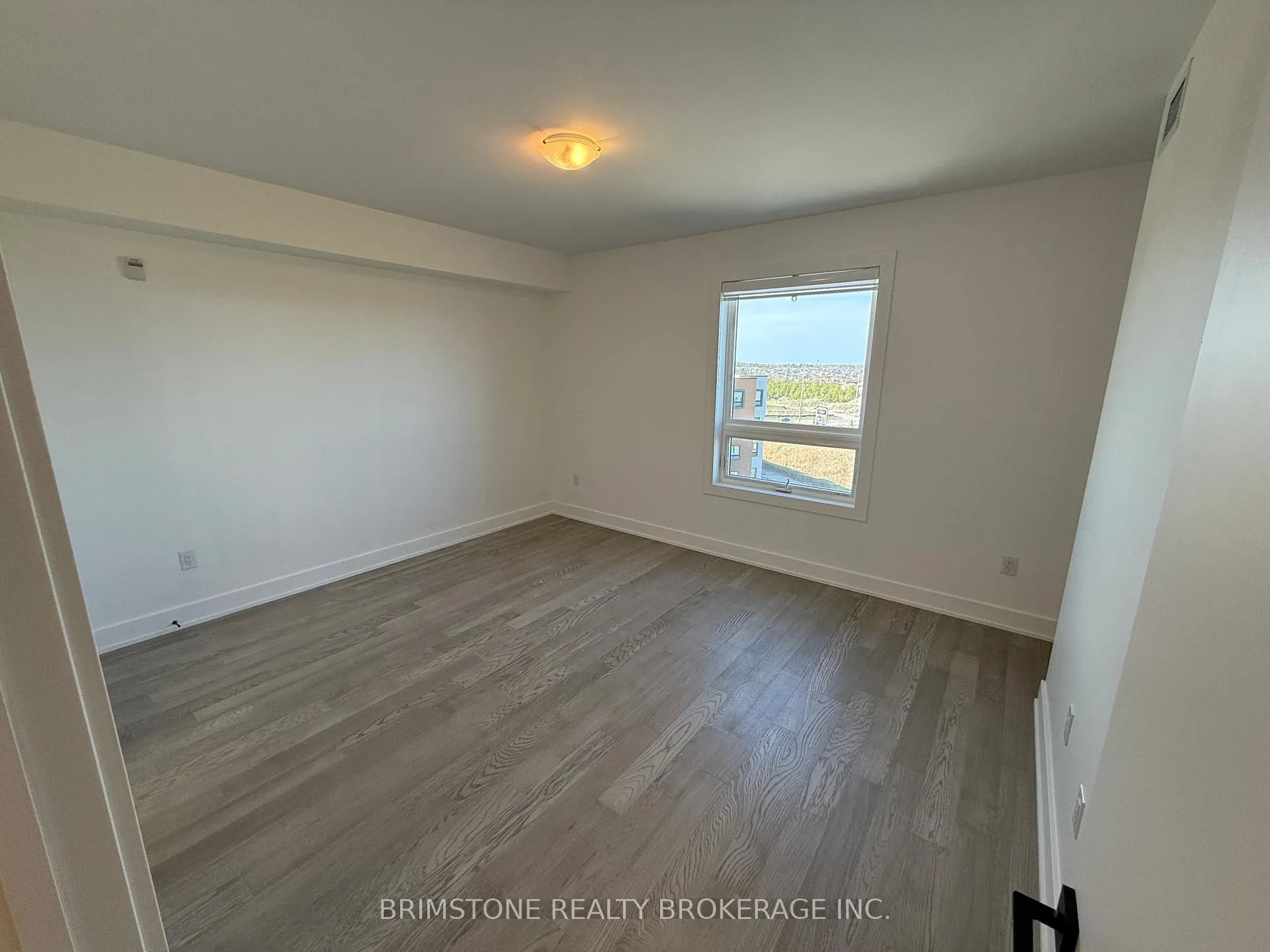 Photo 13 of Unit 502, 5 chef Lane, Barrie, Rural Barrie Southeast — HOMEH