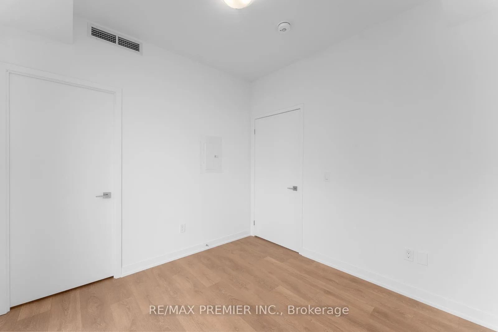 Photo 21 of Unit 1319, 10 Abeja Street, Vaughan, Concord — HOMEH
