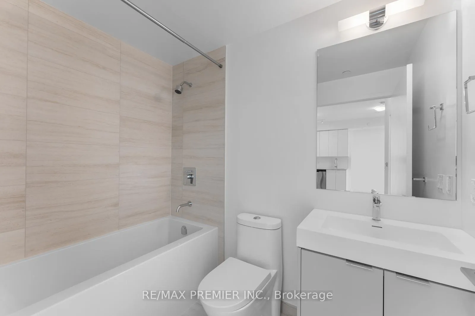 Photo 22 of Unit 1319, 10 Abeja Street, Vaughan, Concord — HOMEH