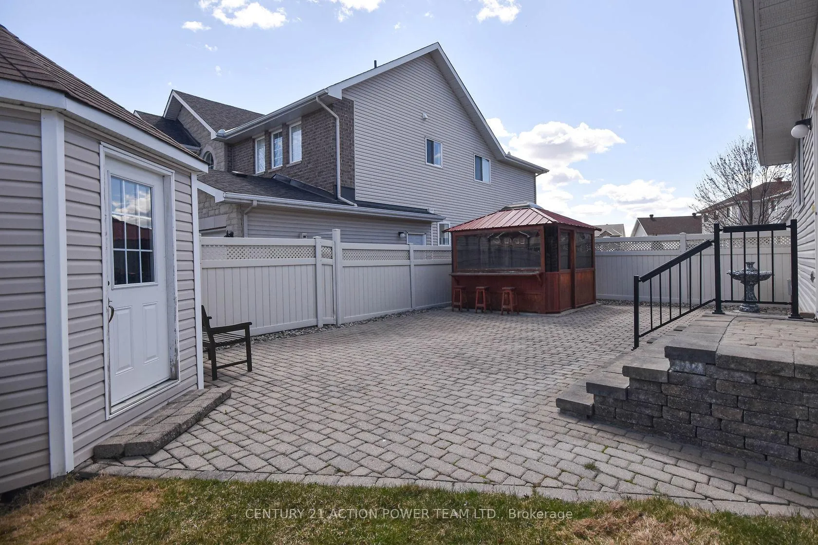 Photo 31 of 1969 Loasa Lane, Ottawa, Springridge/East Village — HOMEH