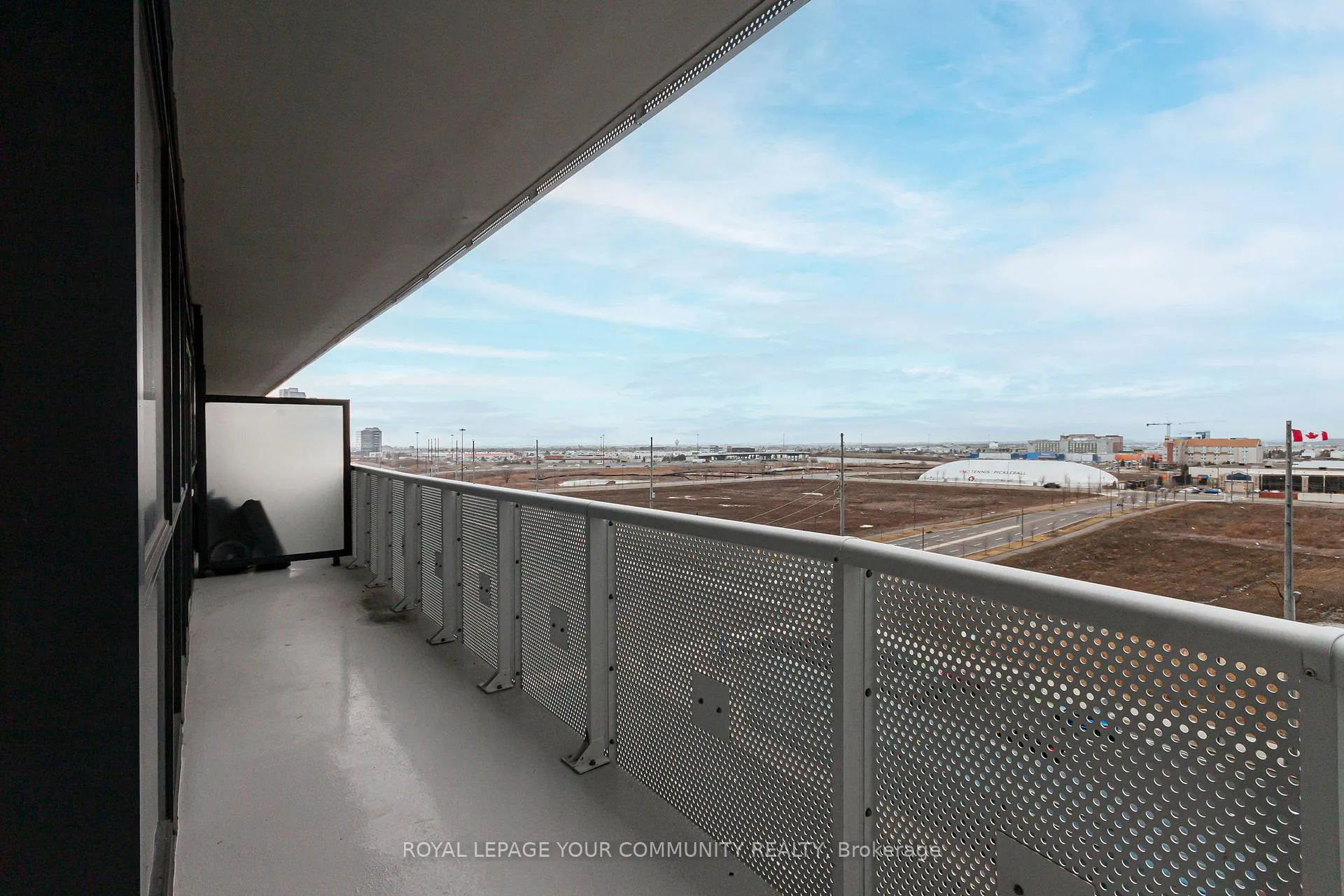 Photo 17 of Unit 712, 225 Commerce Street, Vaughan, Vaughan Corporate Centre — HOMEH