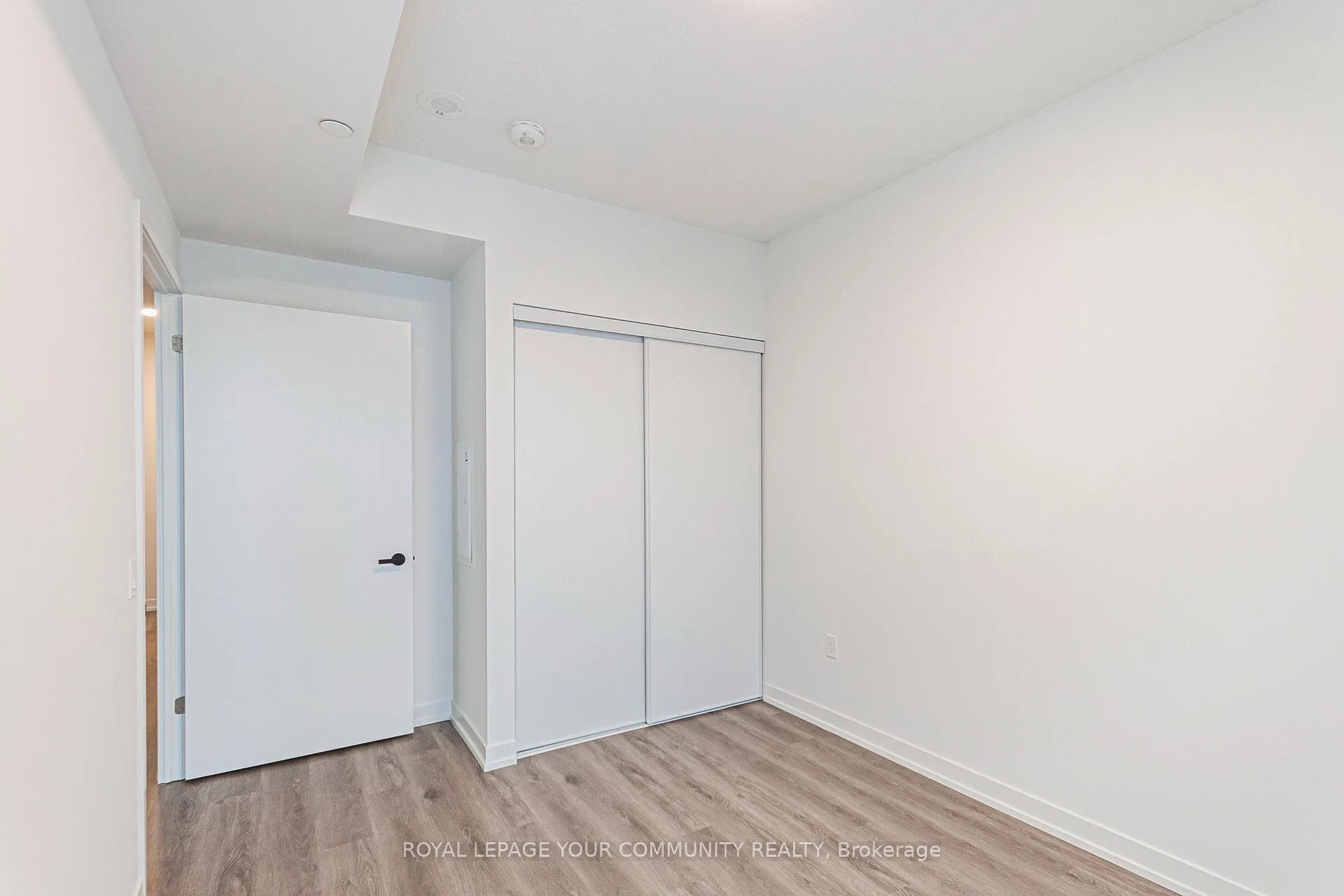 Photo 19 of Unit 712, 225 Commerce Street, Vaughan, Vaughan Corporate Centre — HOMEH