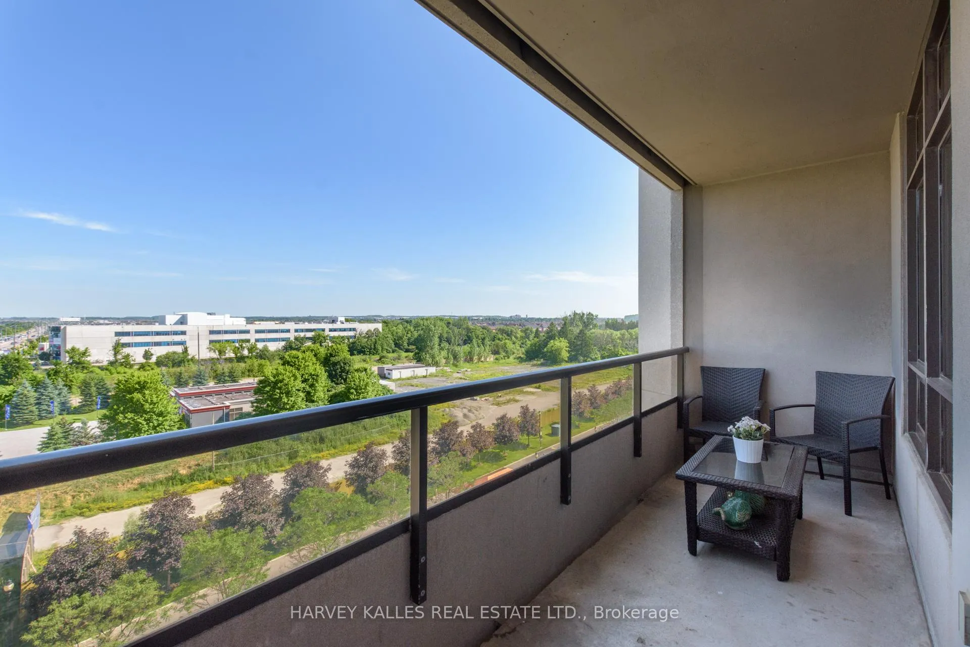 Photo 17 of Unit 714, 9235 Jane Street, Vaughan, Maple — HOMEH