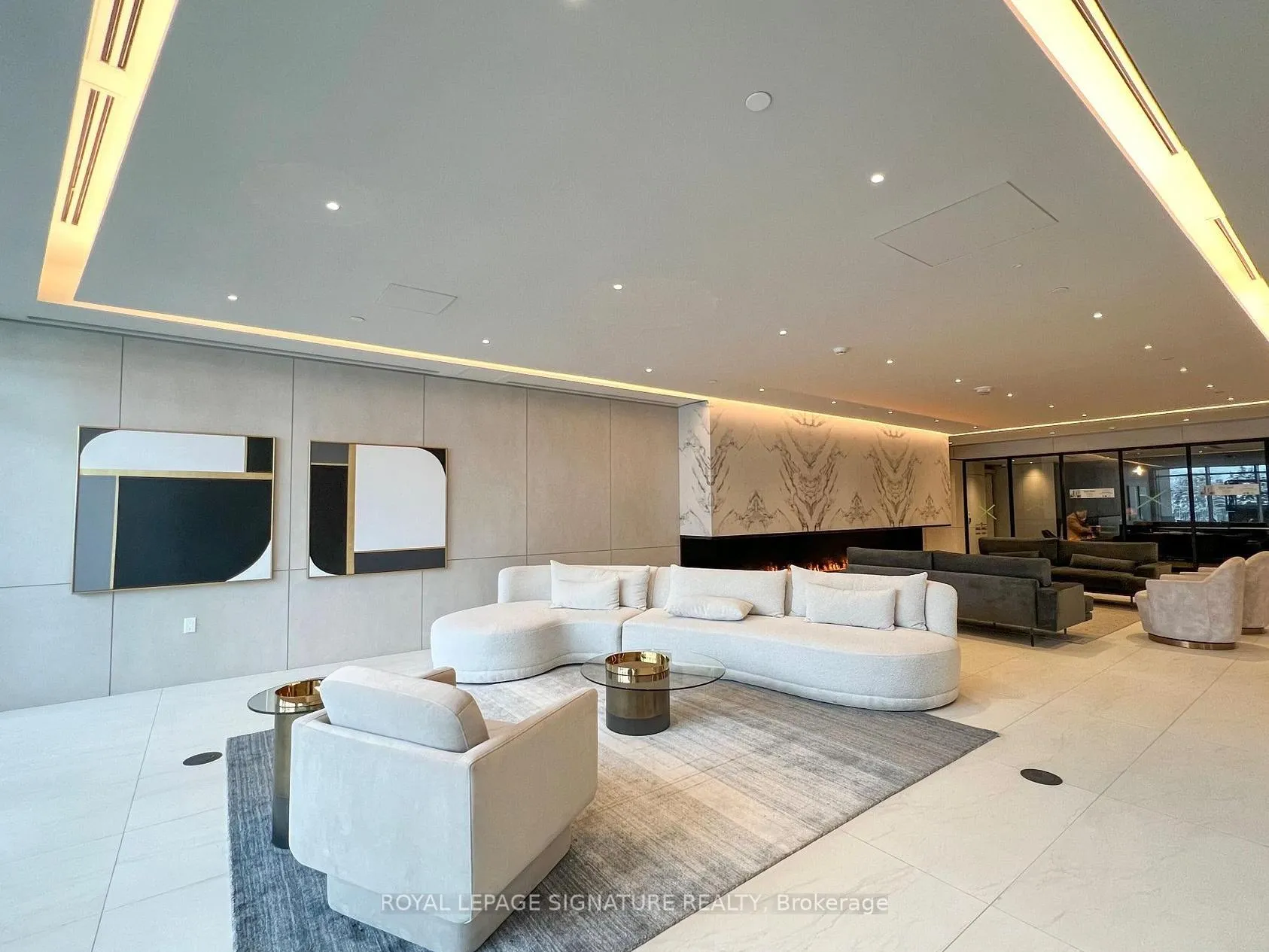 Photo 12 of Unit A-2010, 30 Upper Mall Way, Vaughan, Brownridge — HOMEH