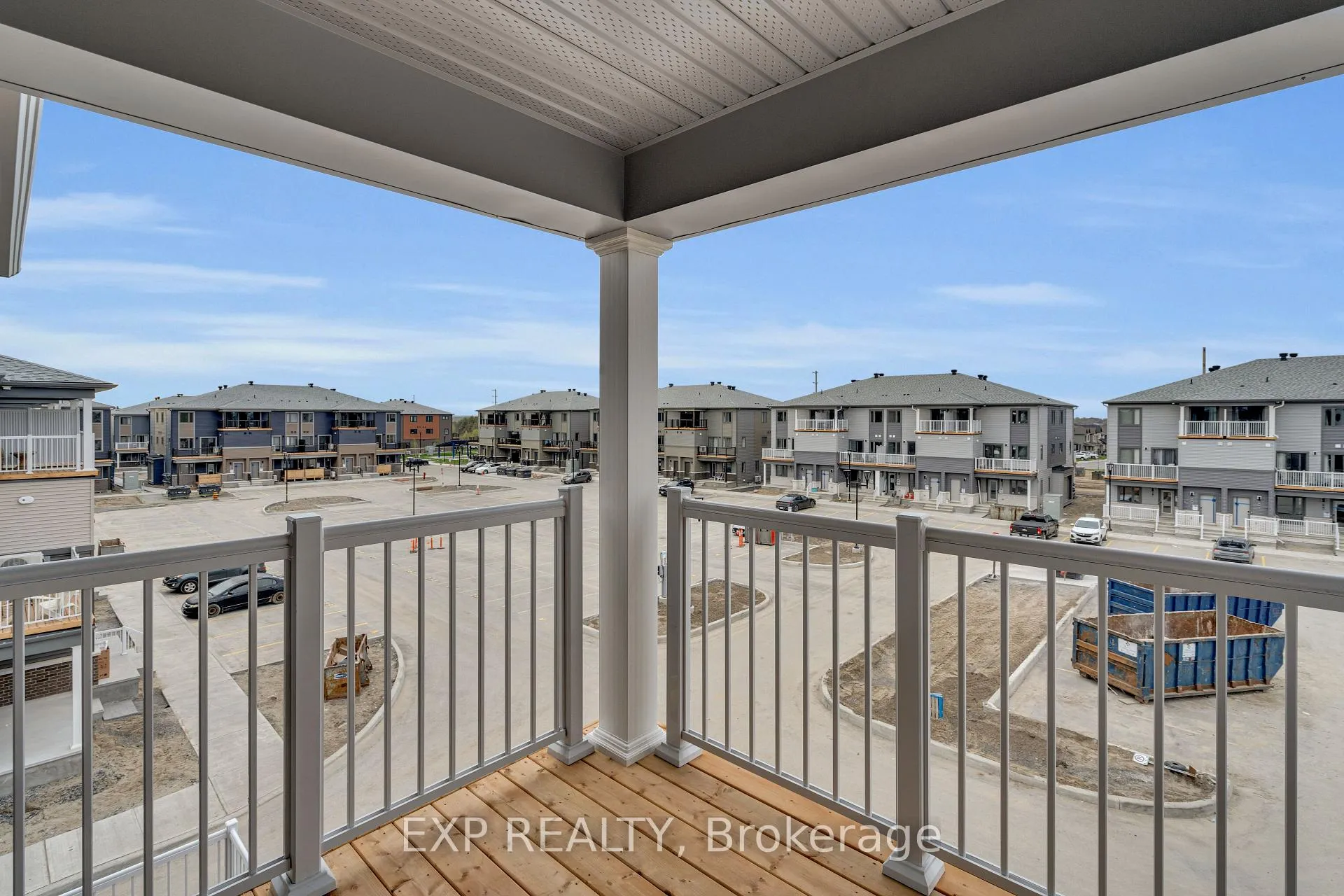 Photo 13 of 912 Lillian Freiman Private, Ottawa, Barrhaven - Half Moon Bay — HOMEH