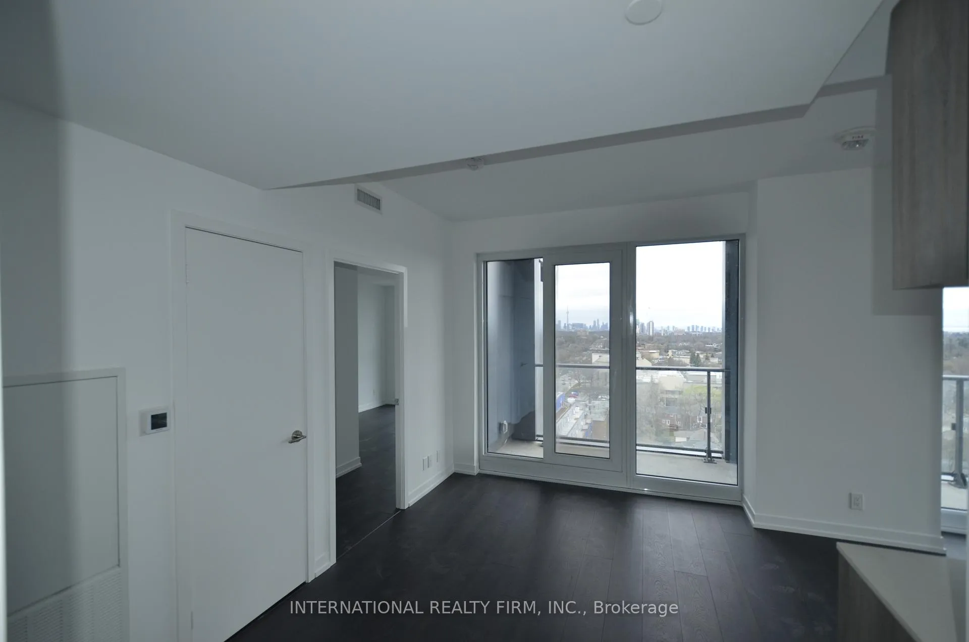 Photo 4 of Unit 1705, 2020 Bathurst Street, Toronto, Humewood-Cedarvale — HOMEH