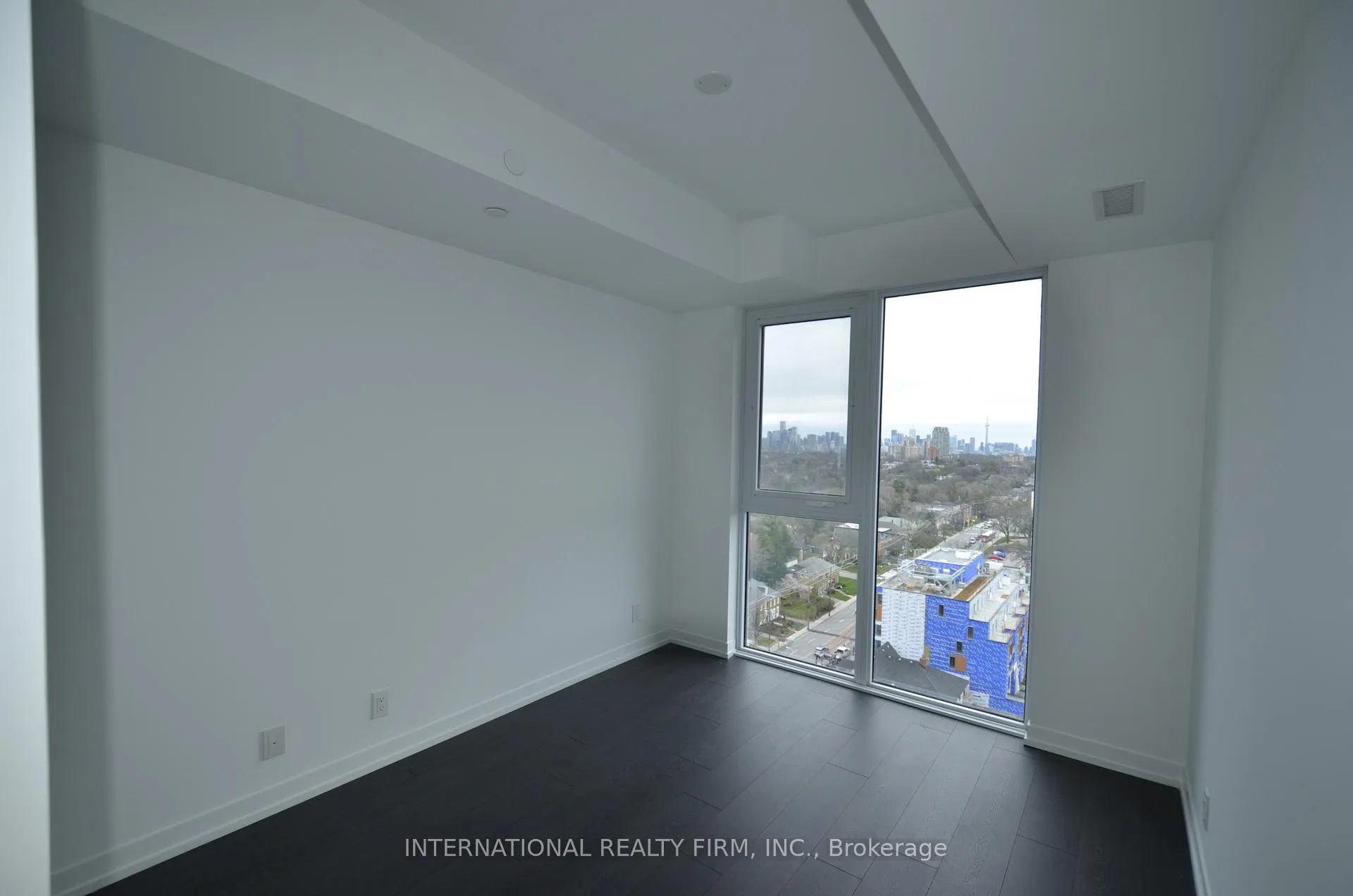 Photo 6 of Unit 1705, 2020 Bathurst Street, Toronto, Humewood-Cedarvale — HOMEH