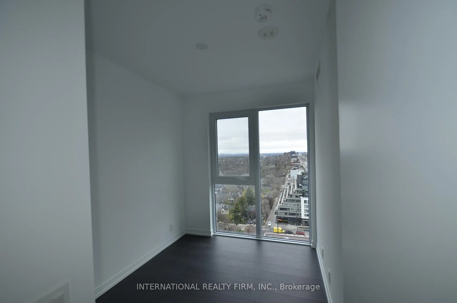 Photo 10 of Unit 1705, 2020 Bathurst Street, Toronto, Humewood-Cedarvale — HOMEH