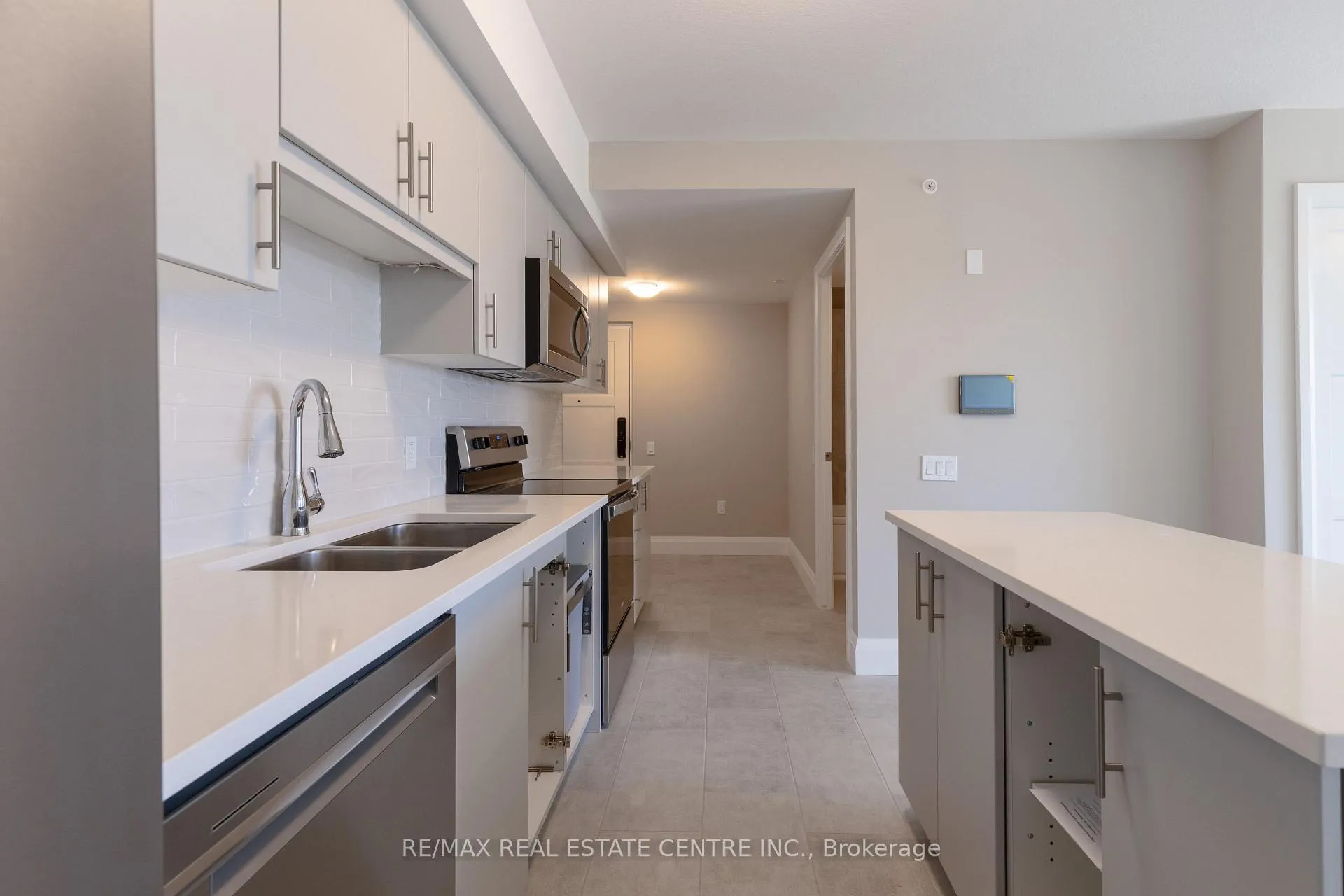 Photo 5 of Unit 419, 93 Arthur Street S, Guelph, St. Patrick's Ward — HOMEH