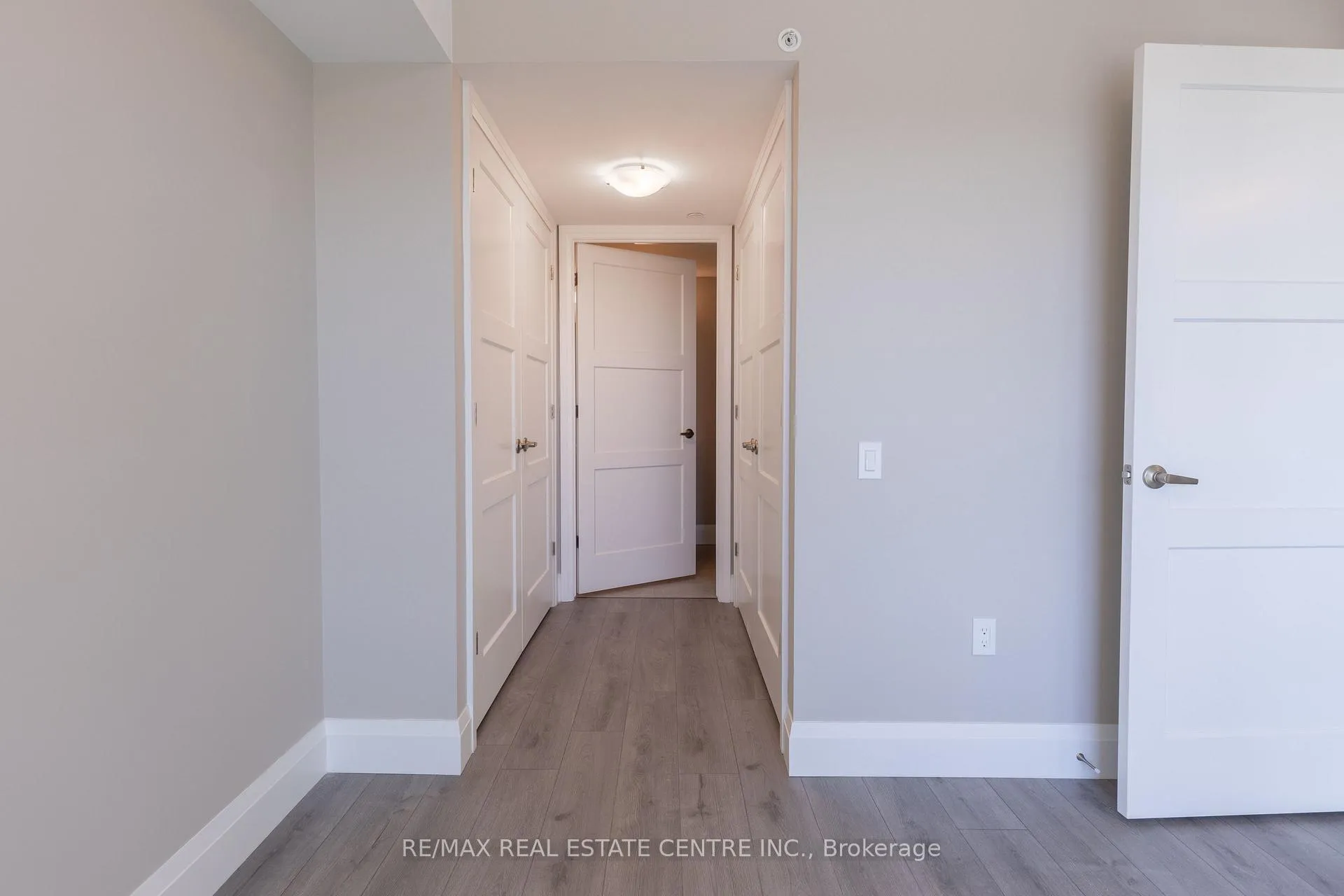 Photo 9 of Unit 419, 93 Arthur Street S, Guelph, St. Patrick's Ward — HOMEH