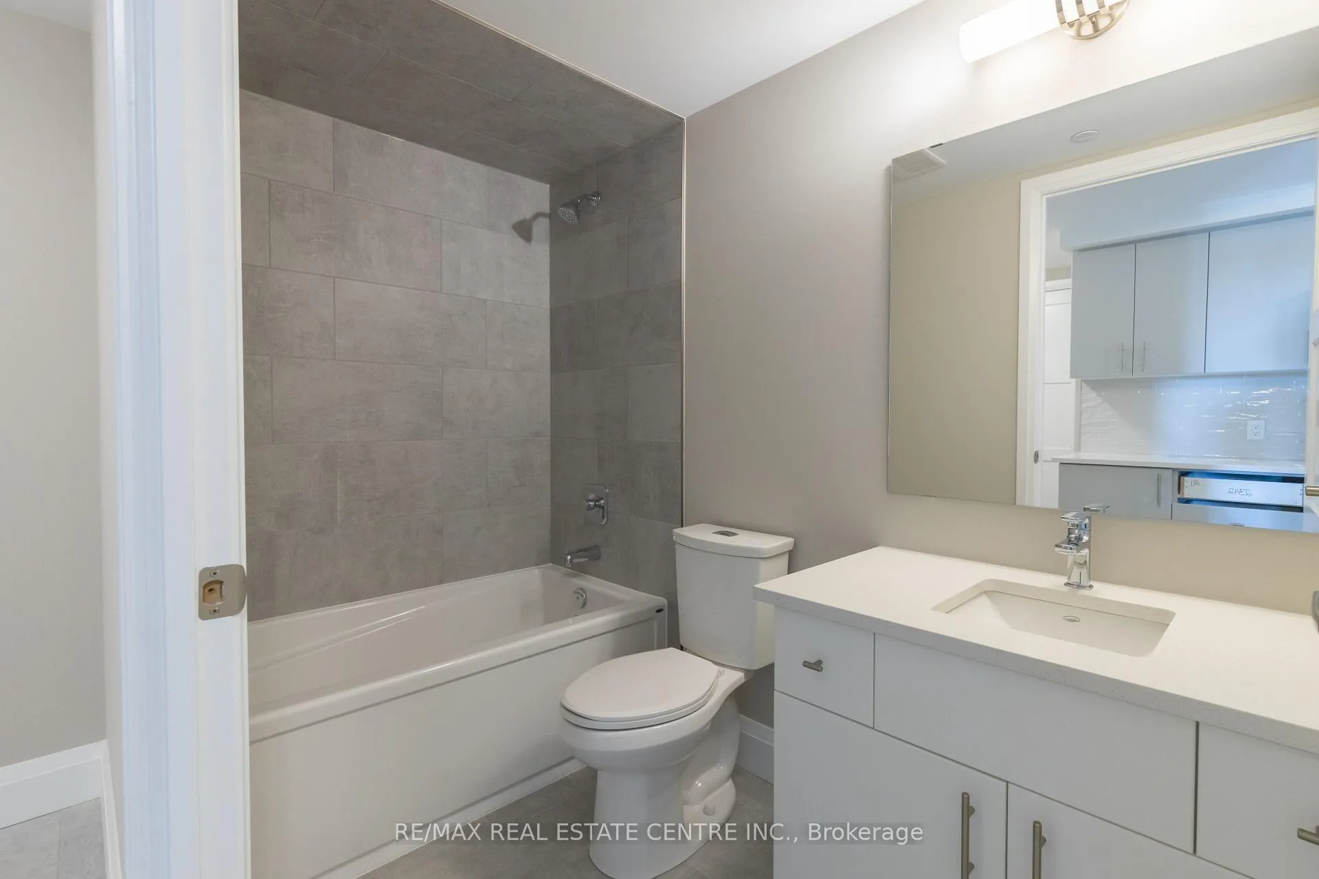 Photo 18 of Unit 419, 93 Arthur Street S, Guelph, St. Patrick's Ward — HOMEH