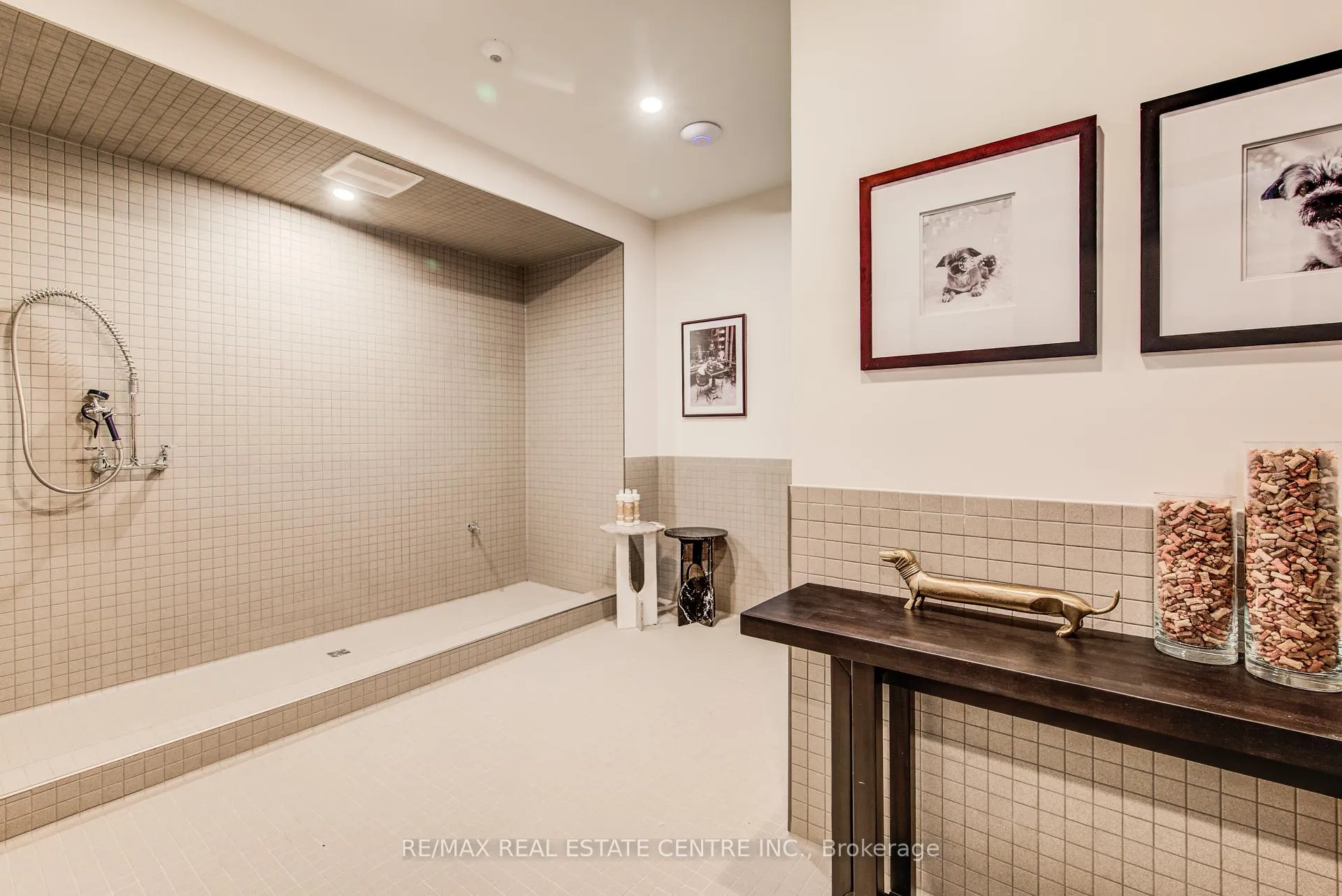 Photo 29 of Unit 419, 93 Arthur Street S, Guelph, St. Patrick's Ward — HOMEH