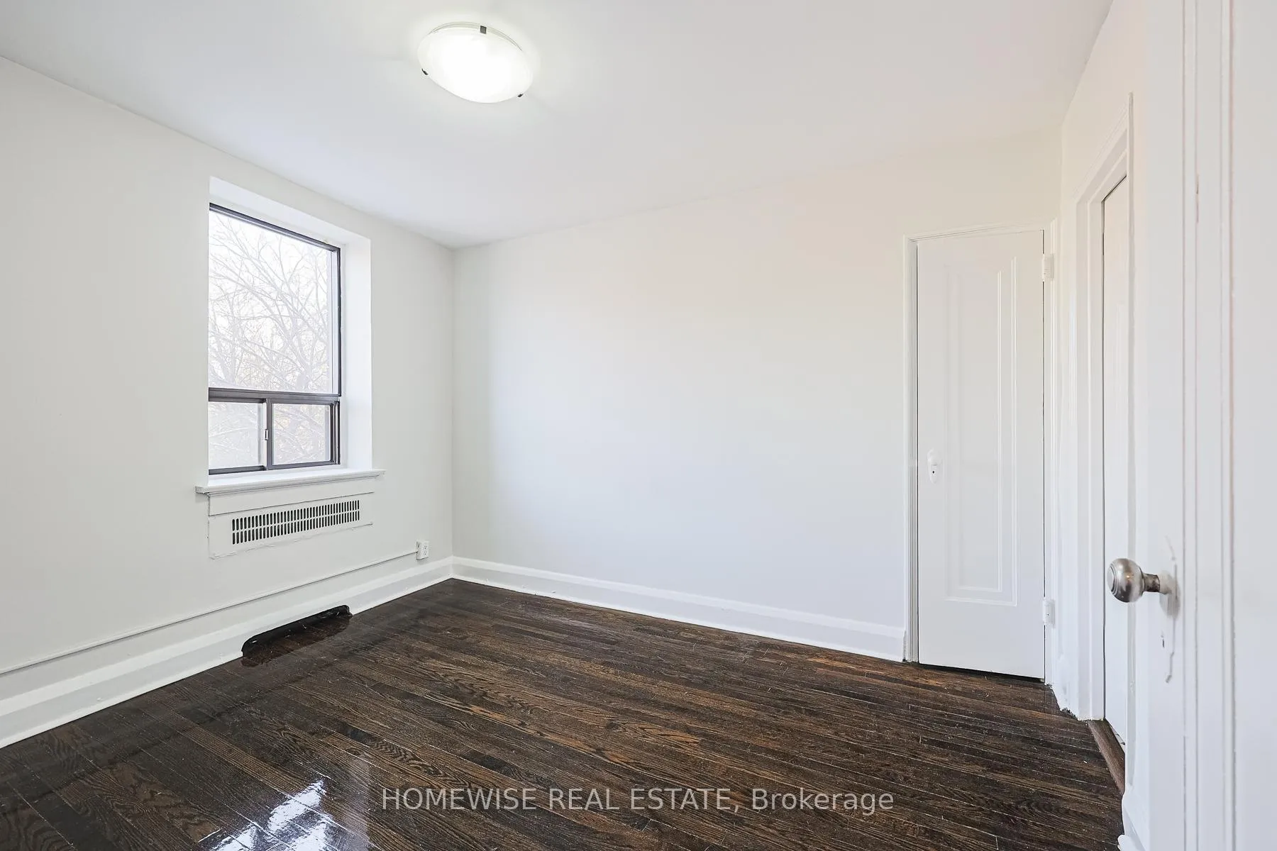 Photo 10 of Unit 203, 2837 Yonge Street, Toronto, Lawrence Park South — HOMEH